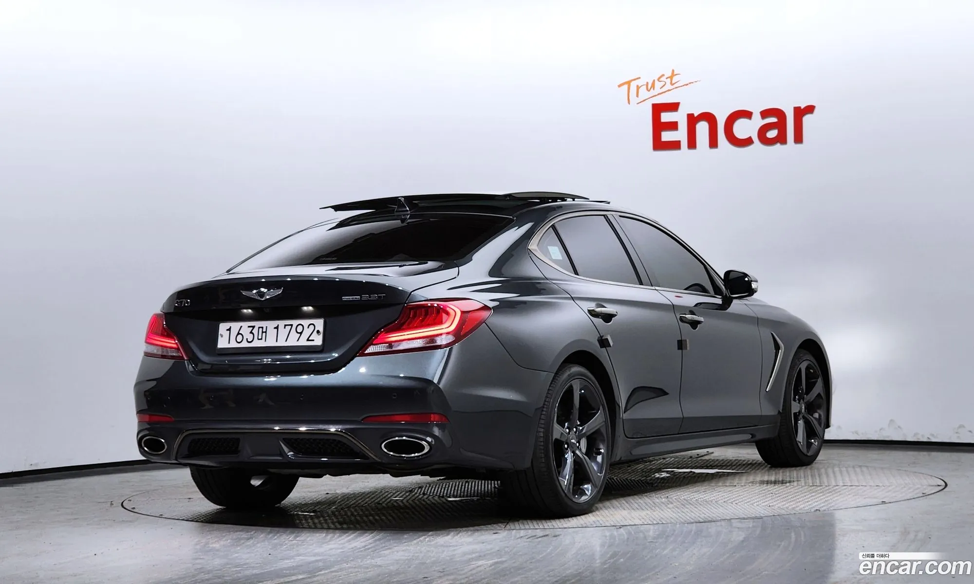 Genesis G70 I 33T Sports Awd 2019 - фотография 177585