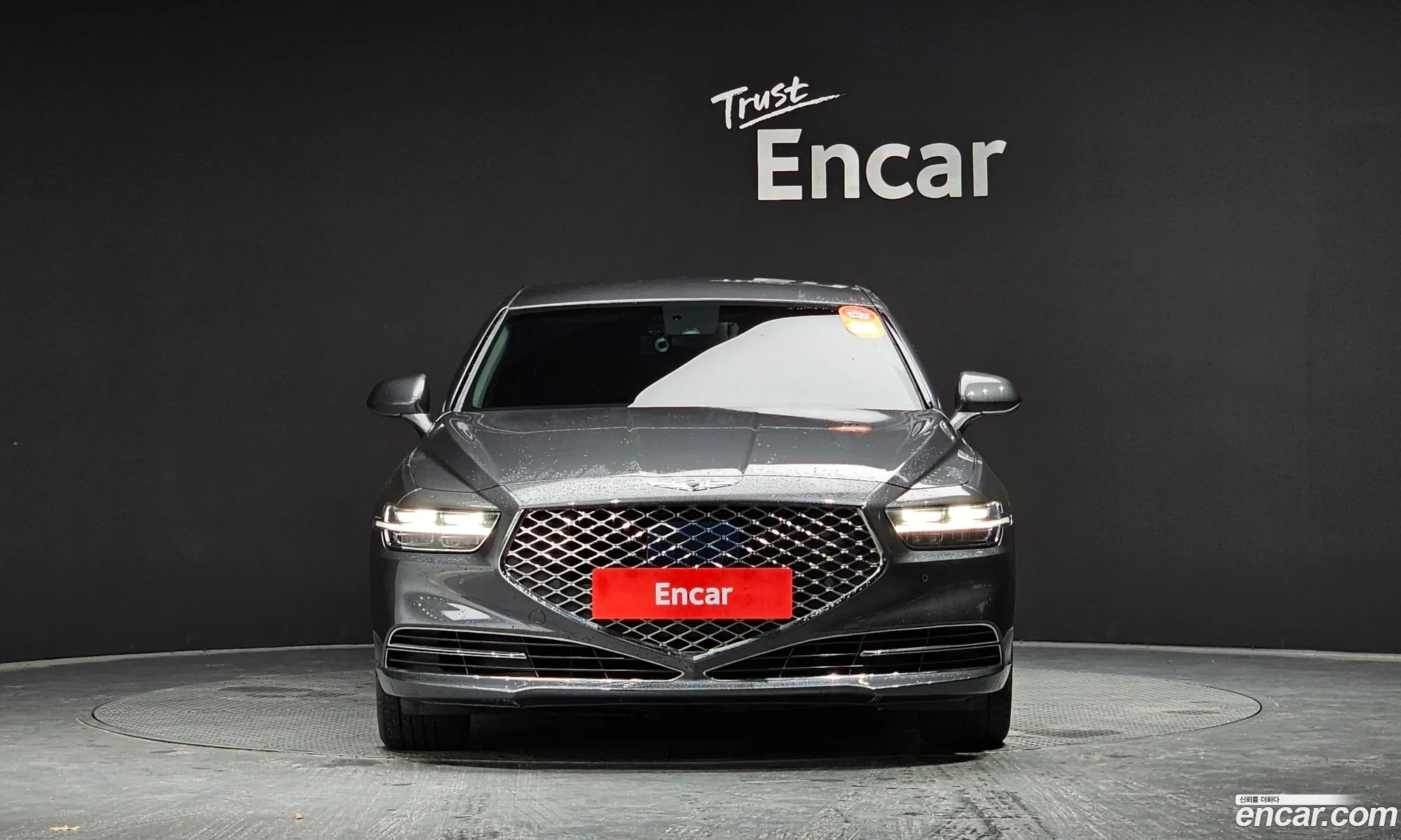 Genesis G90 I 38 Awd 2019 - фотография 120070