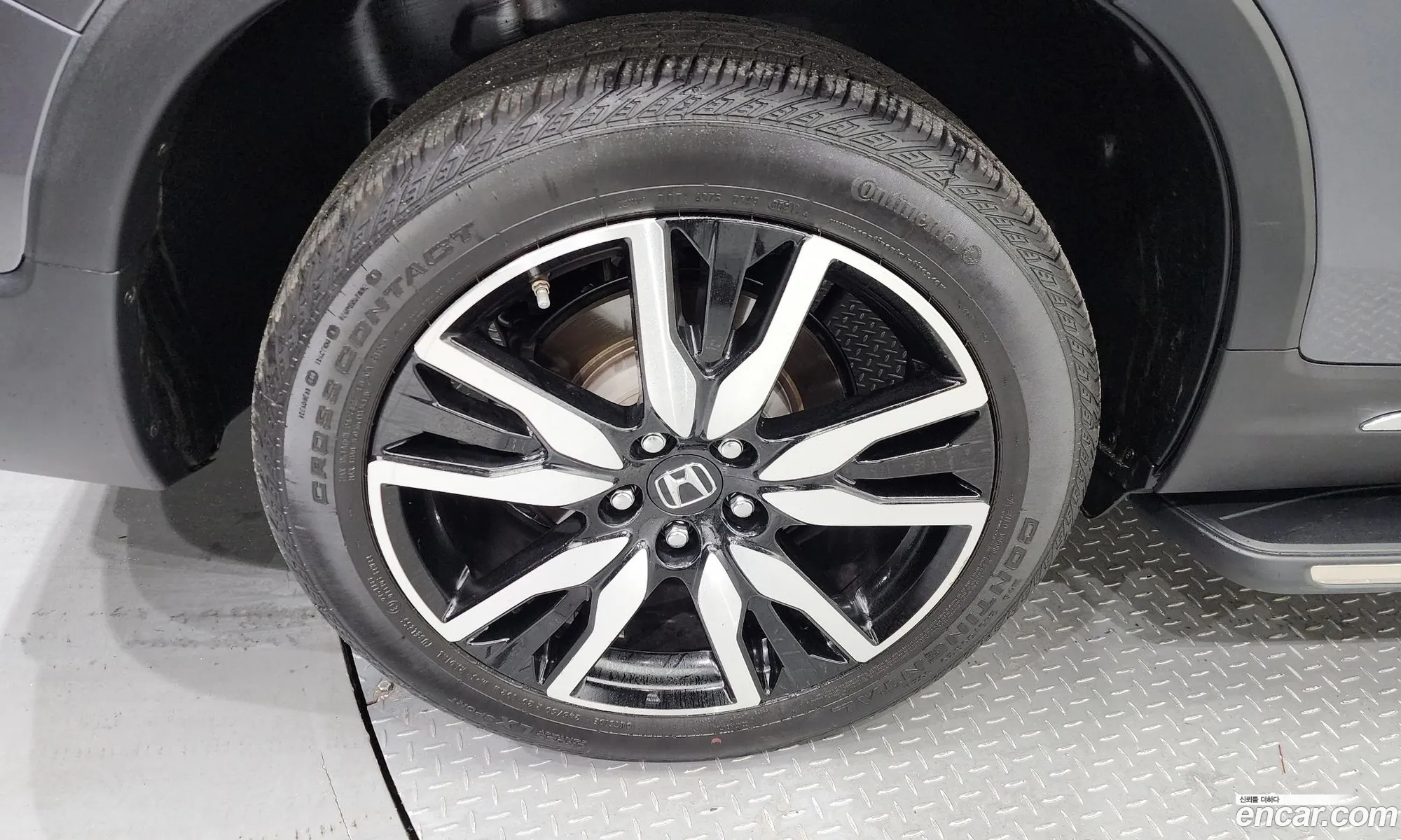 Honda Pilot Iii 35 Elite 2021 - фотография 12640499