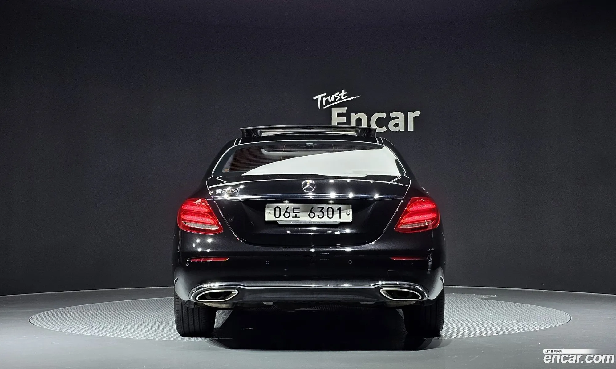 Mercedes-Benz E-Klasse E300 Avantgarde 2017 - фотография 18641233