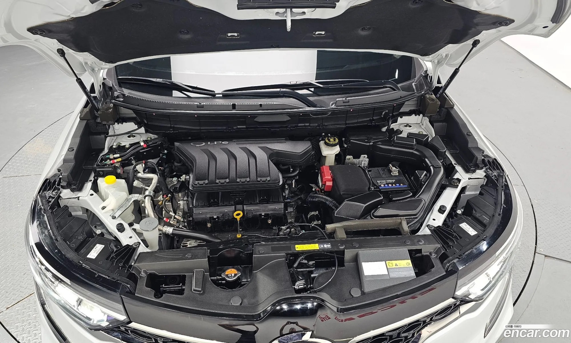 Renault Samsung Qm6 20 Lpe Re Signature 2Wd 2023 - фотография 2969509