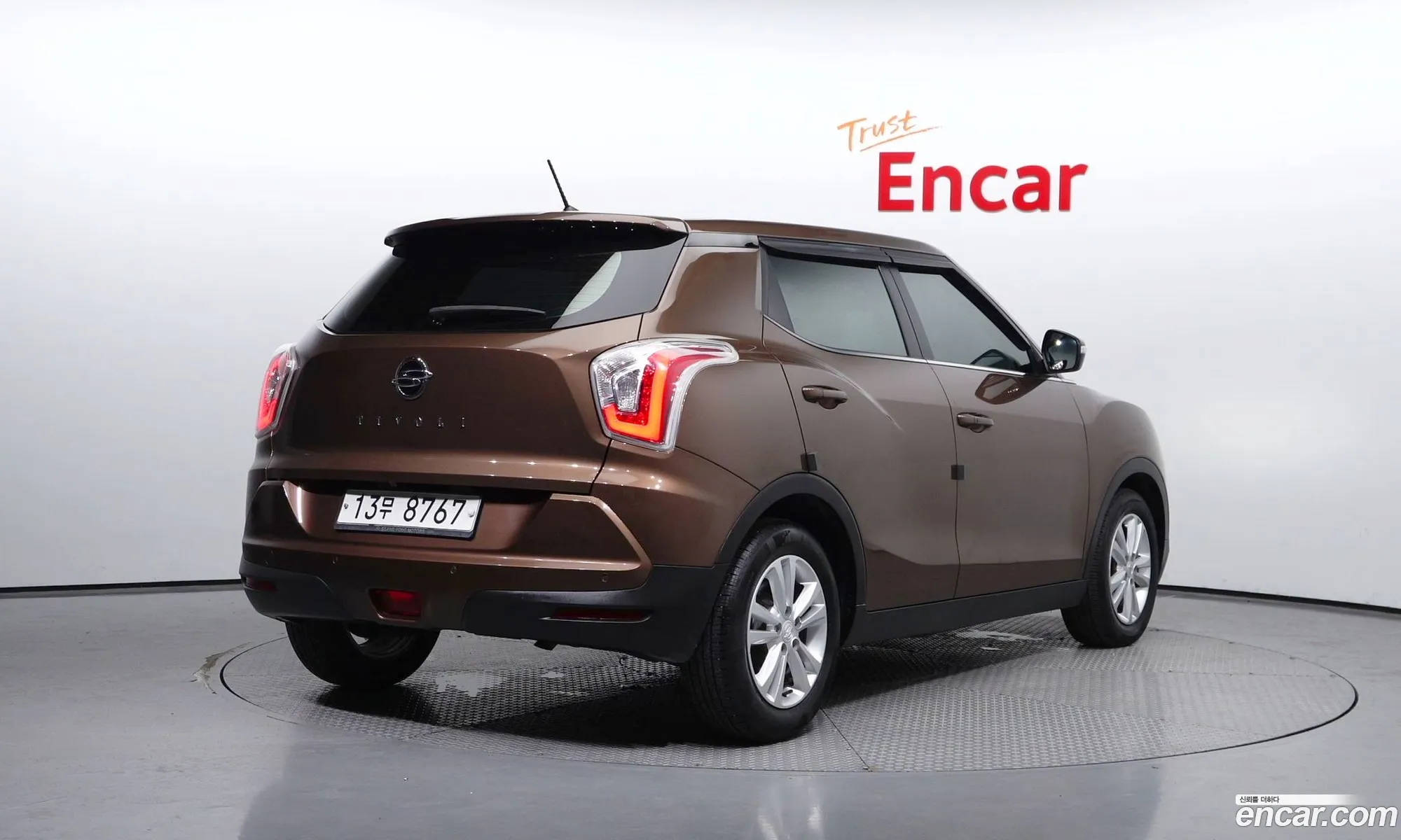 Ssangyong Tivoli Tivoli Vx 2Wd 2015 - фотография 19602510