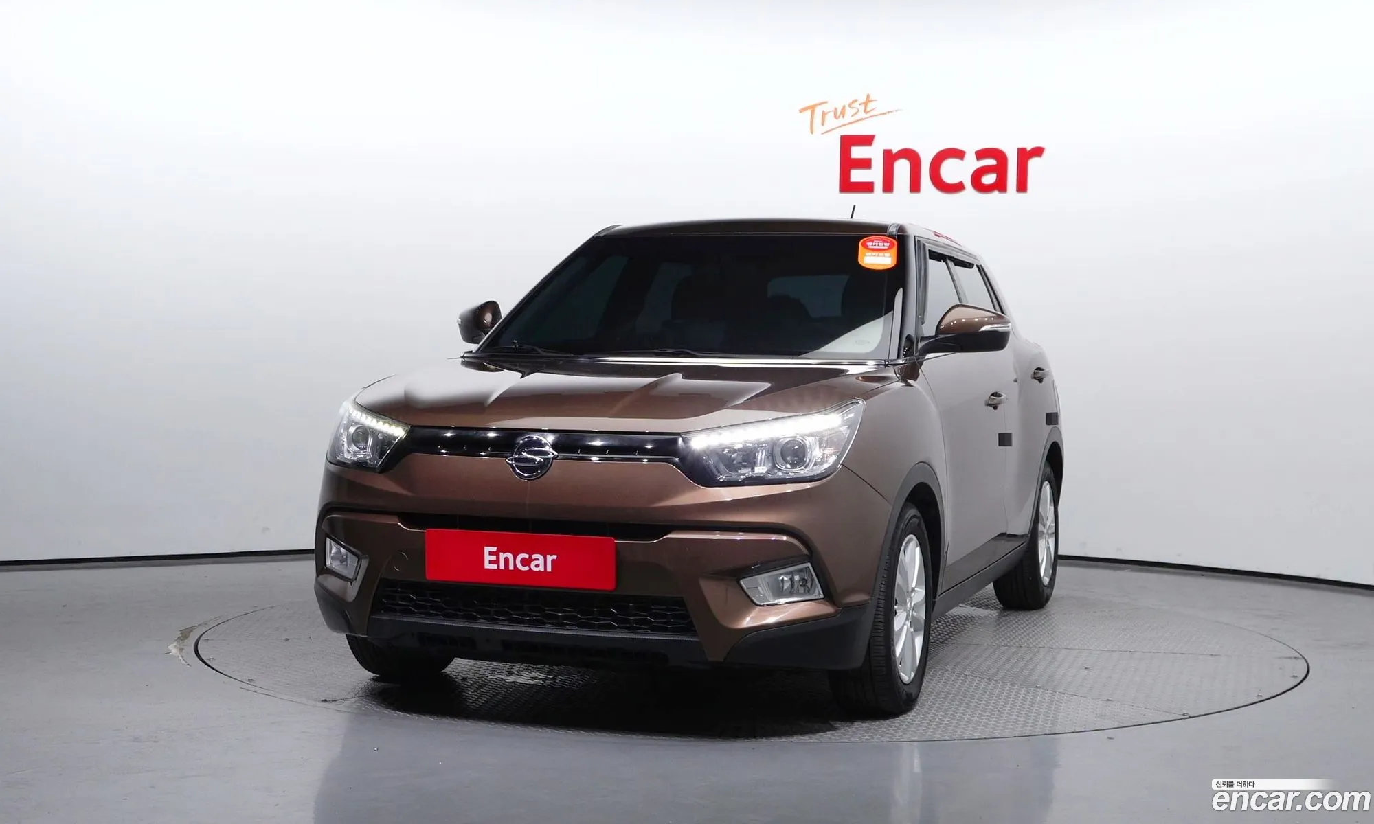 Ssangyong Tivoli Tivoli Vx 2Wd 2015 - фотография 19602511