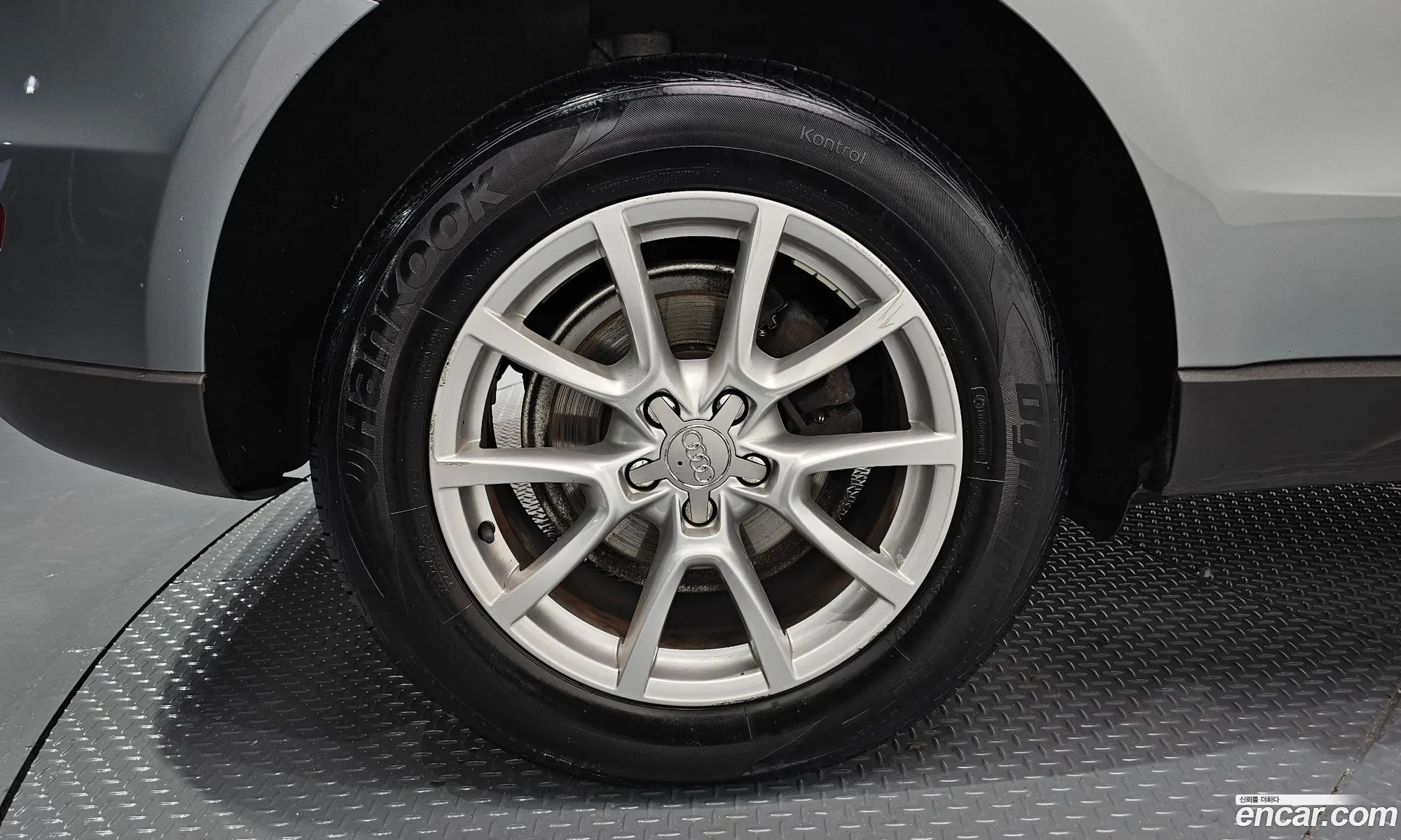 Audi Q5 I 8R 20 Tdi Quattro 2010 - фотография 8619207