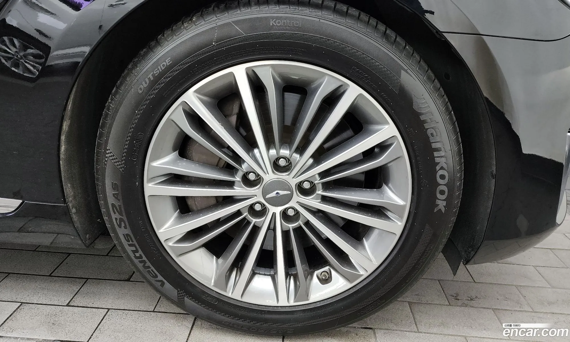 Genesis G90 I 33 T-Gdi Awd 2016 - фотография 139184