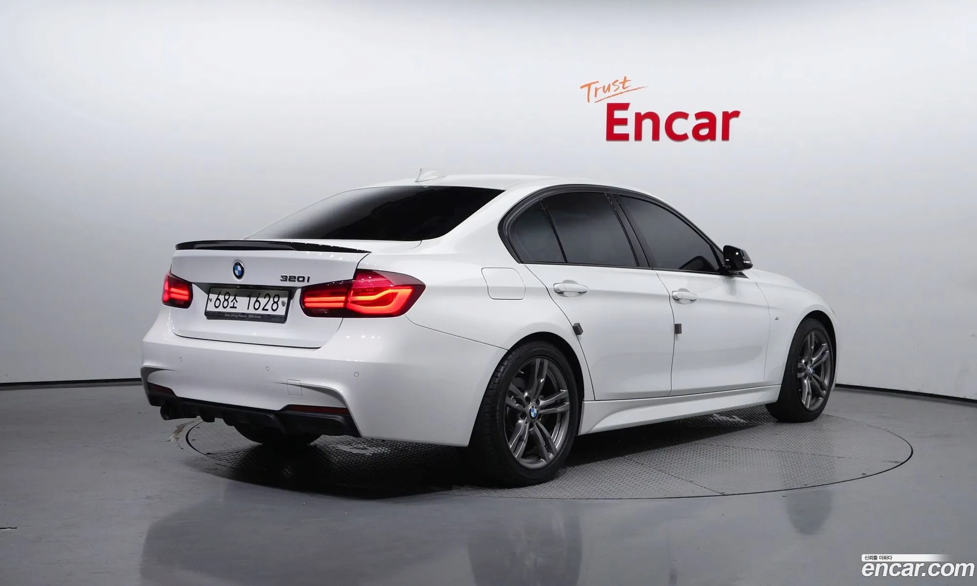 BMW 3Er 320I M Sports 2018 - фотография 16381758