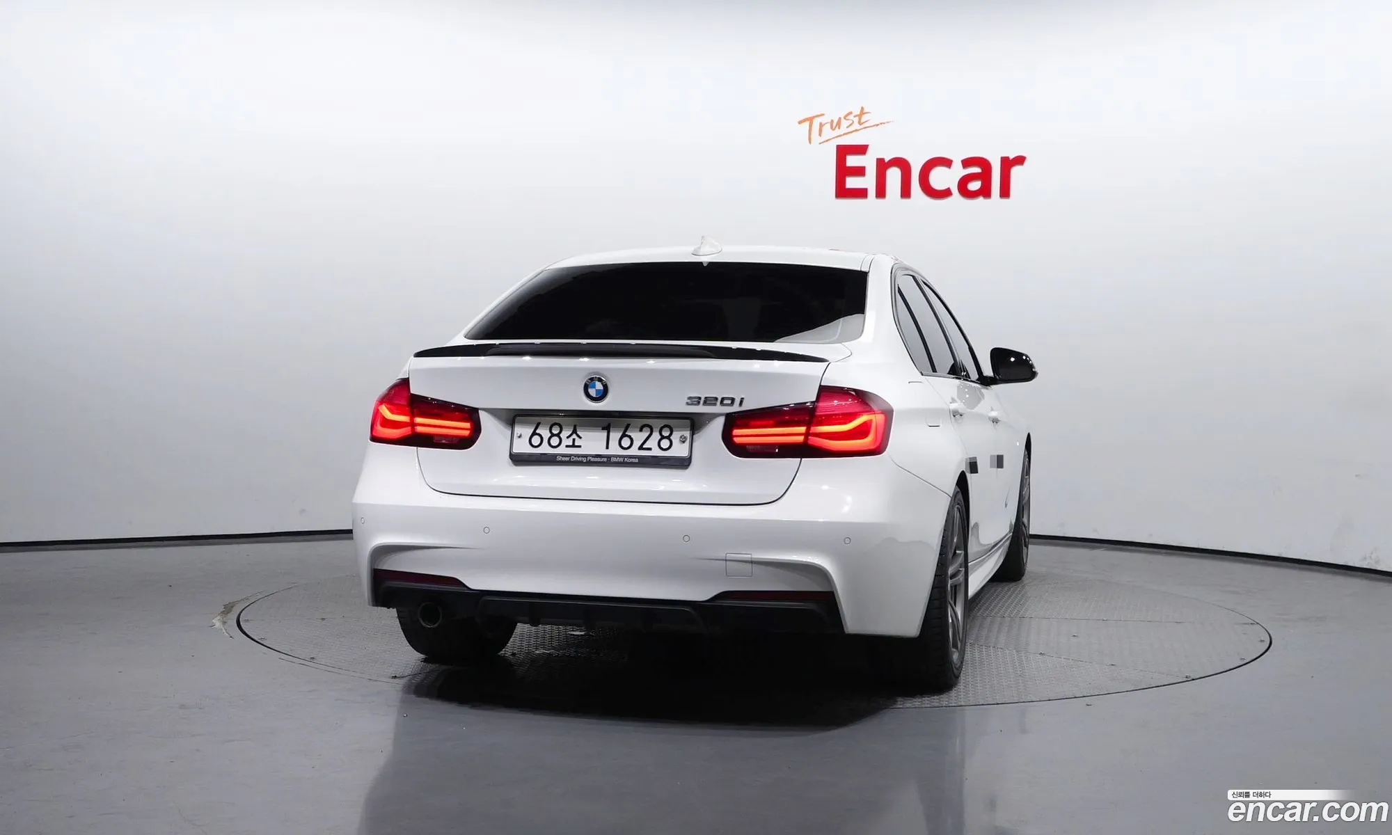 BMW 3Er 320I M Sports 2018 - фотография 16381760