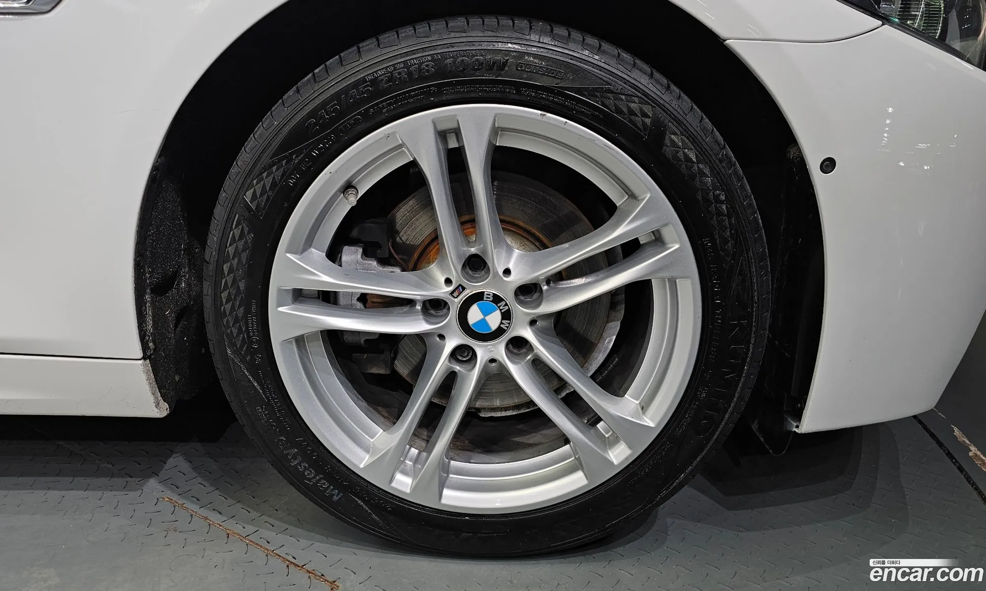 BMW 5Er 520D xDrive M Aerodynamics 2016 - фотография 16356507
