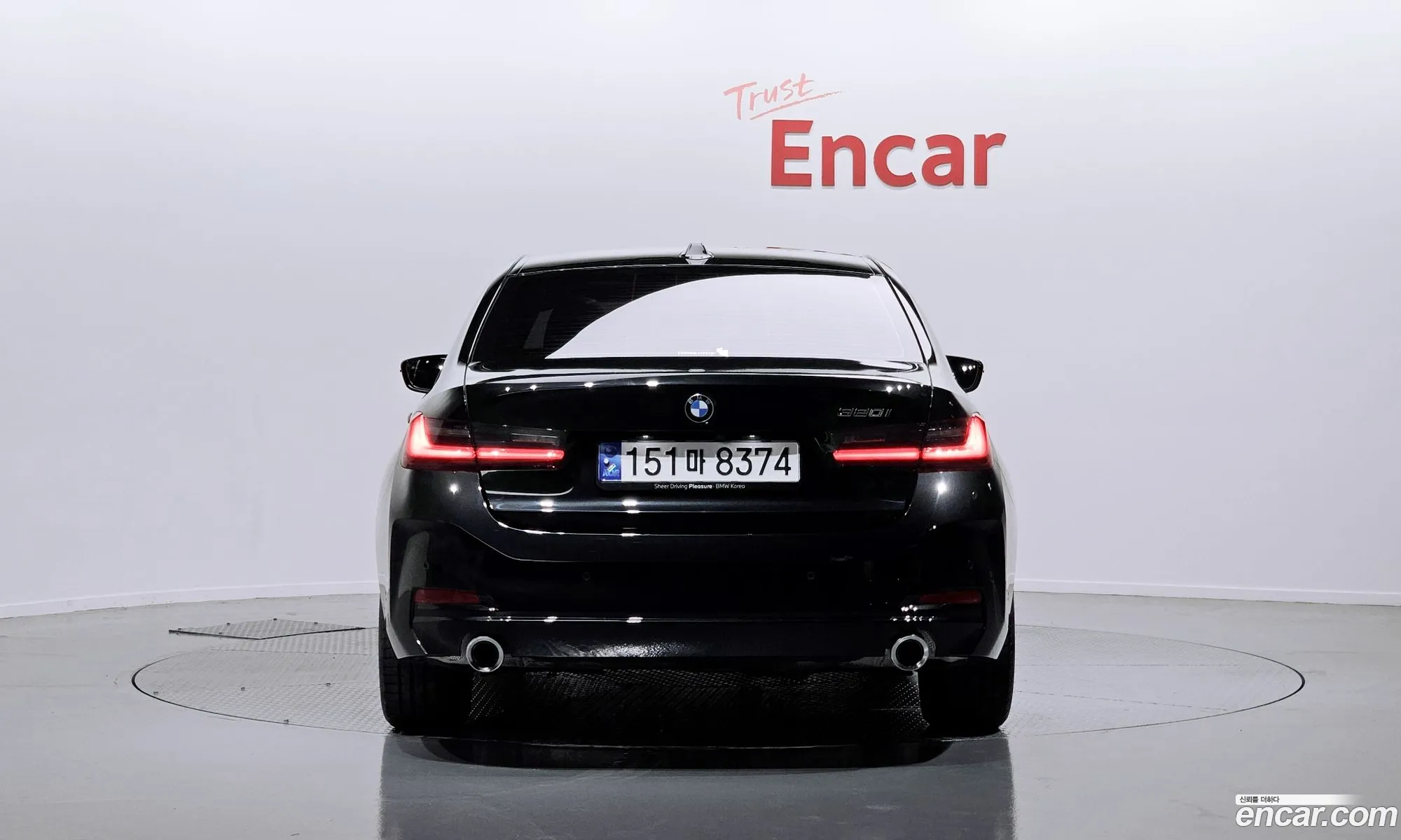 BMW 3Er 320I 2023 - фотография 8864071