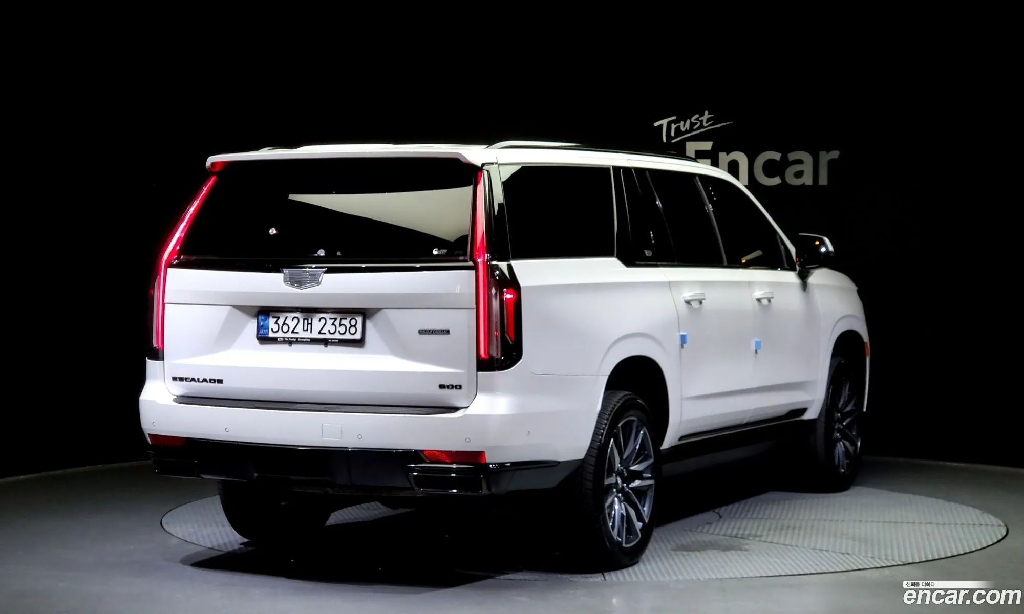 Cadillac Escalade V 62 Esv 2021 - фотография 4425146