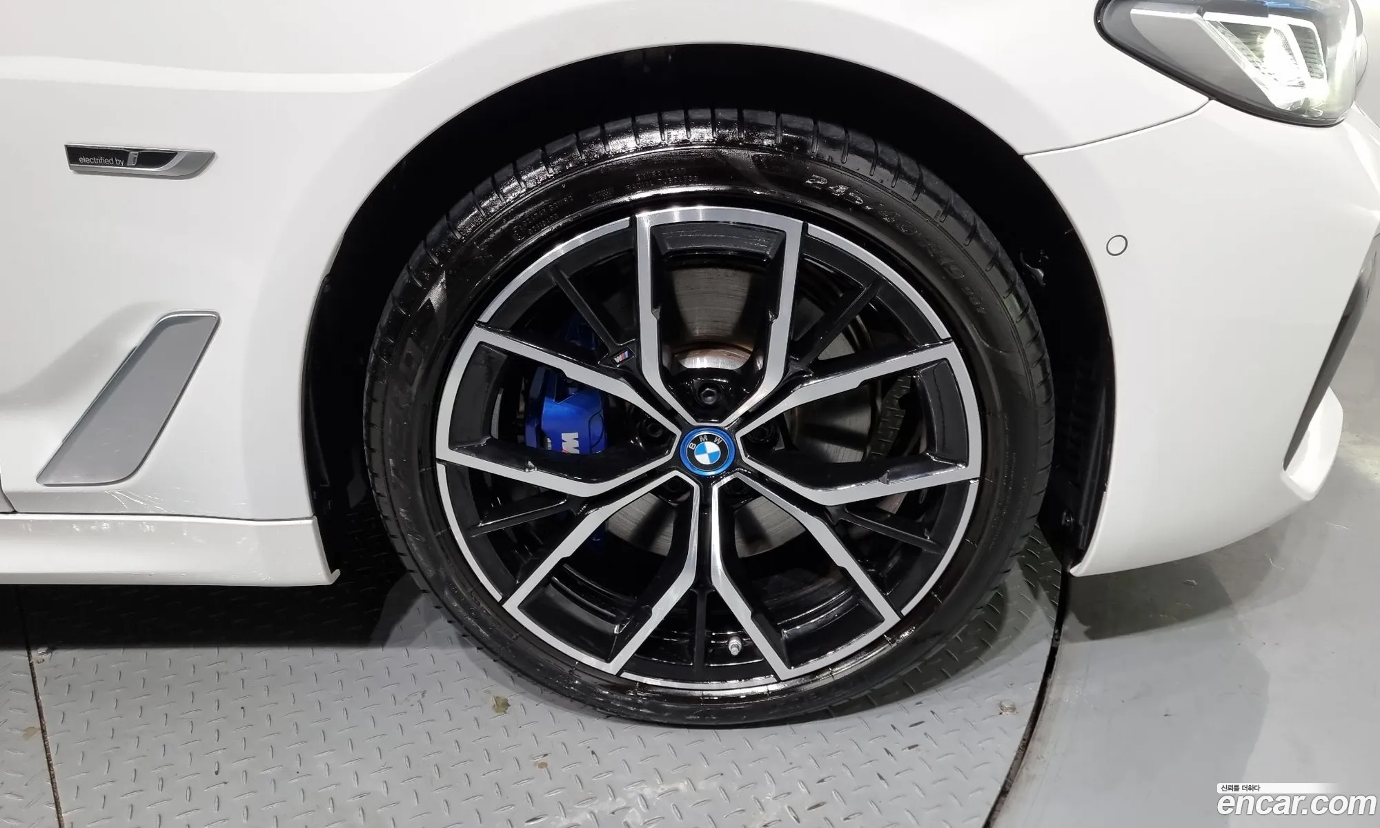 BMW 5Er Vii G30G31 530E M Sports 2023 - фотография 1002148