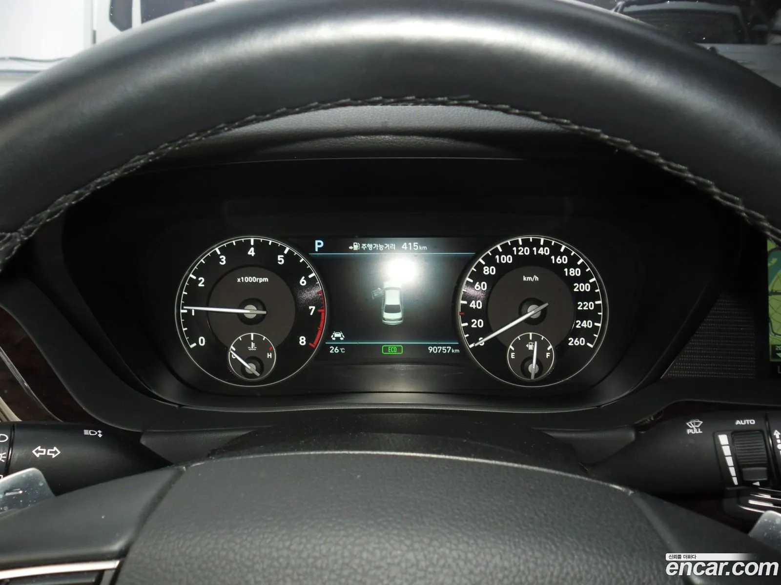 Genesis Eq900 38 Gdi Awd Premium Luxury - фотография 156311