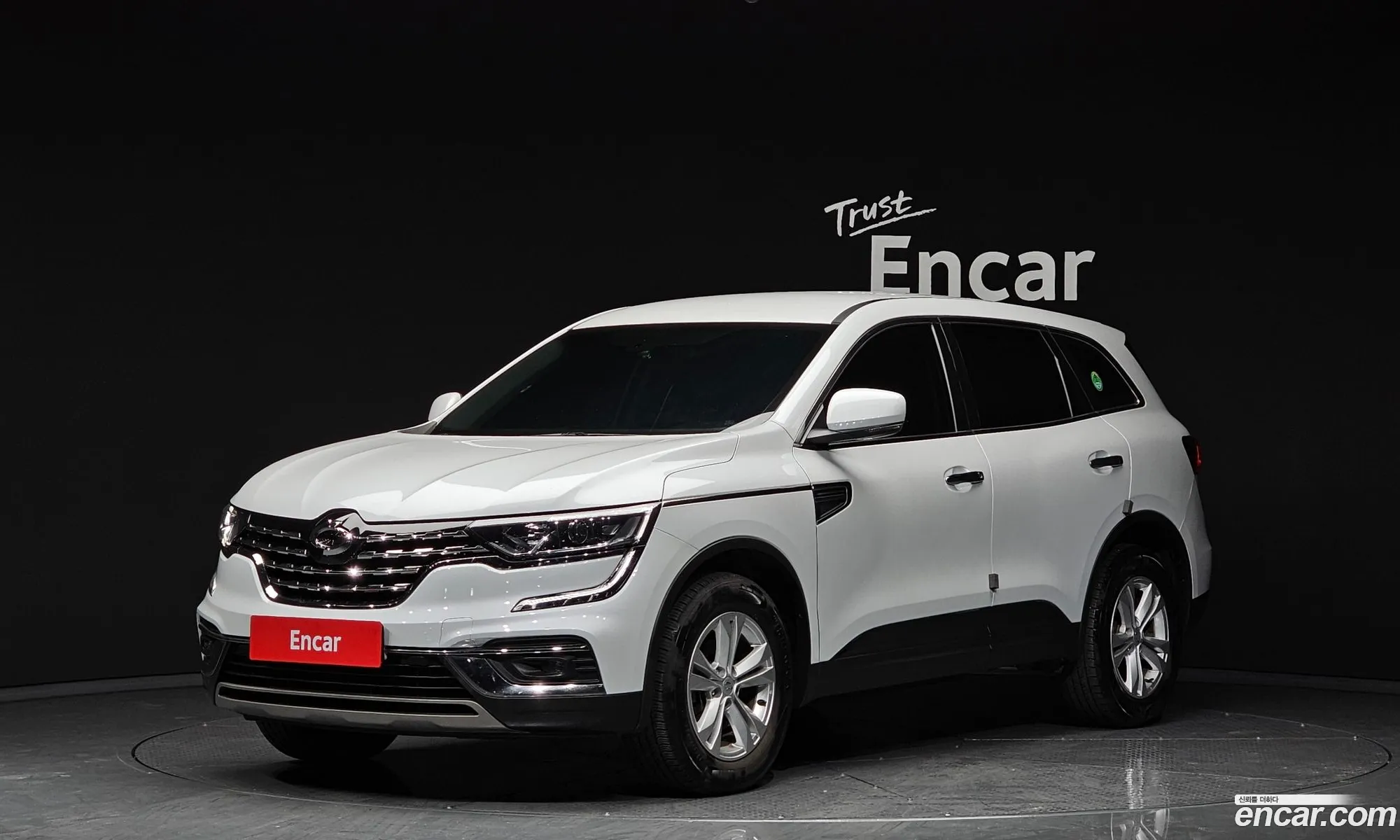 Renault Samsung Qm6 20 Lpe Se 2Wd 2020 - фотография 4670327
