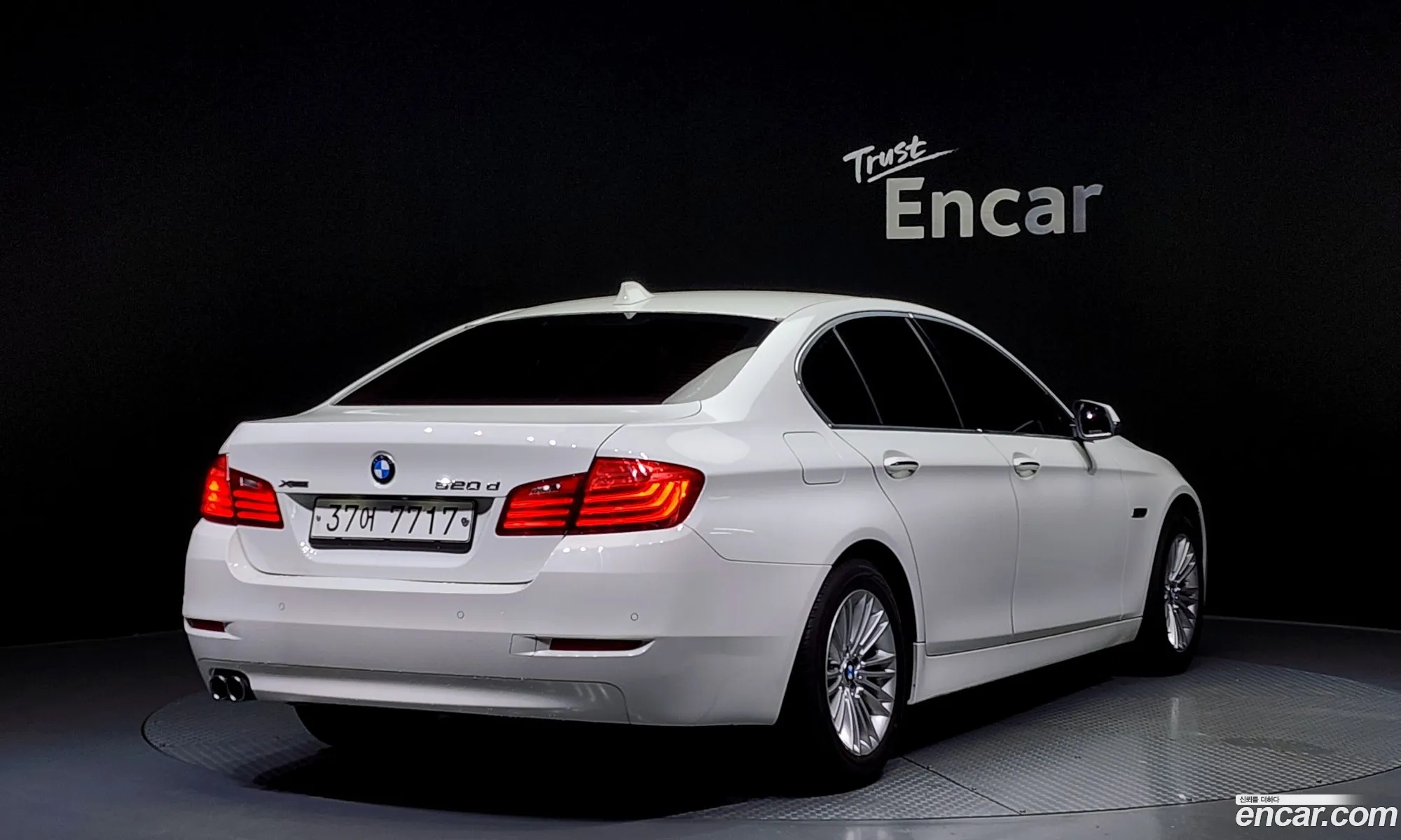 BMW 5Er Vi F10F11F07 520DxDrive 2015 - фотография 8864045