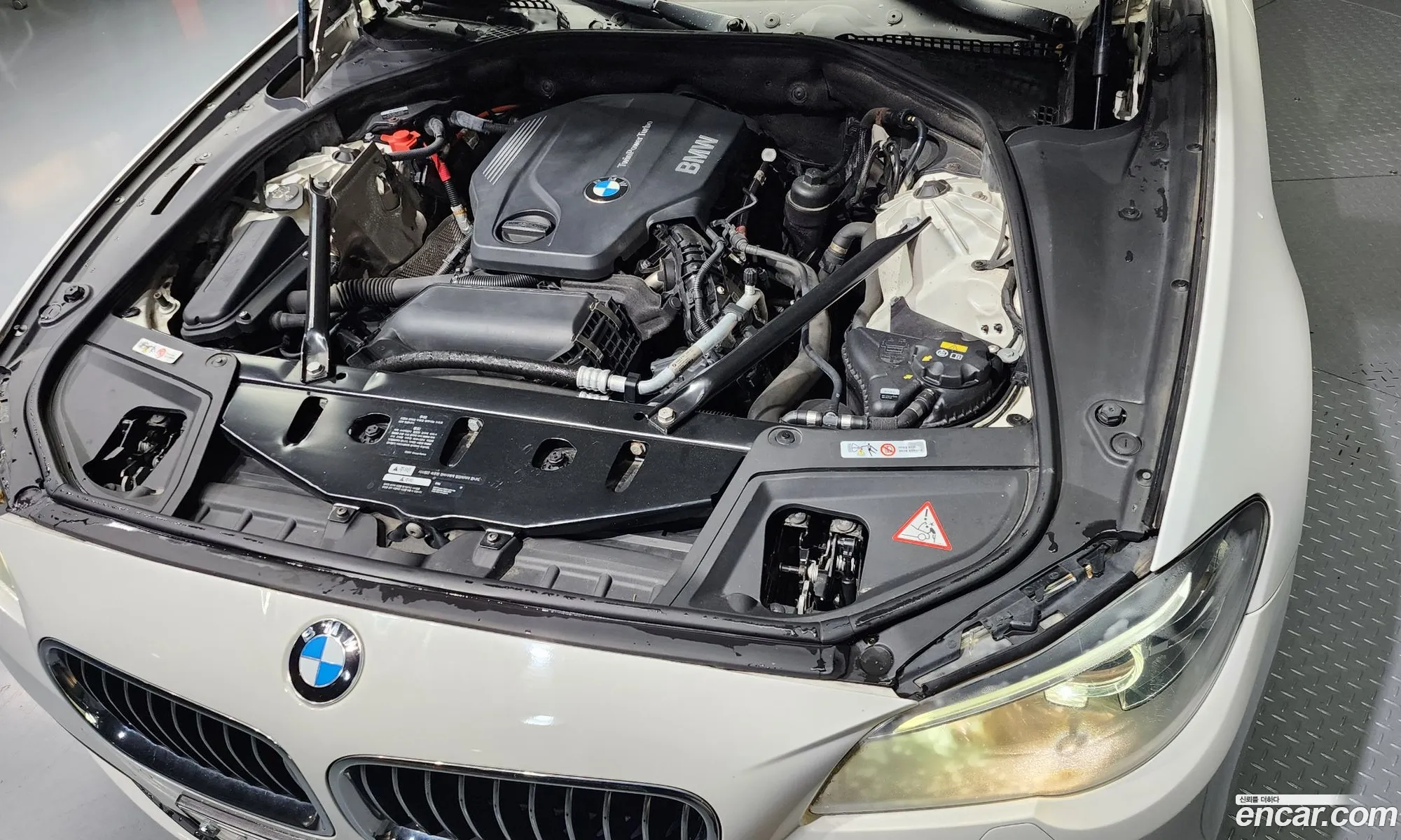 BMW 5Er Vi F10F11F07 520DxDrive 2015 - фотография 8864049