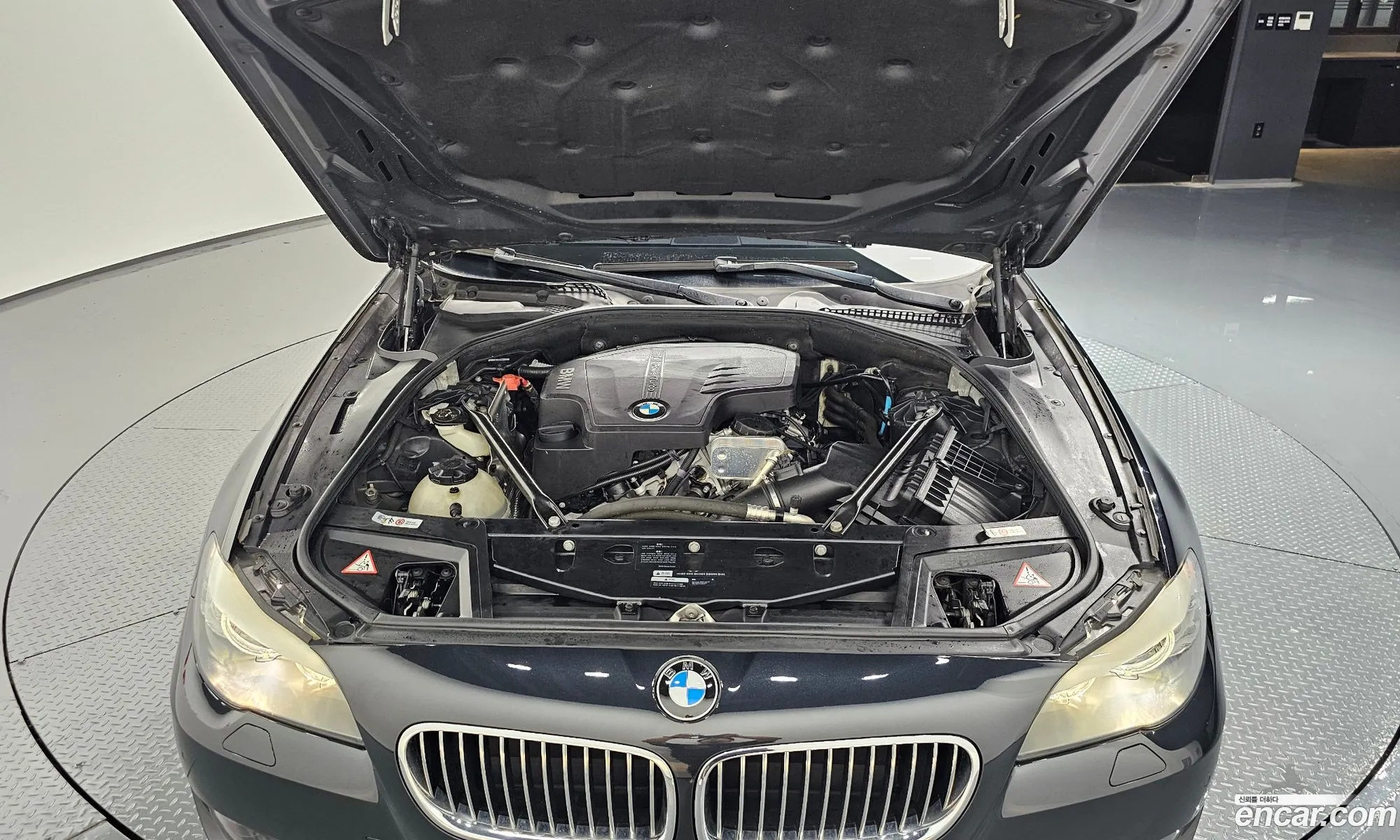 BMW 5Er Vi F10F11F07 528I 2012 - фотография 16408511