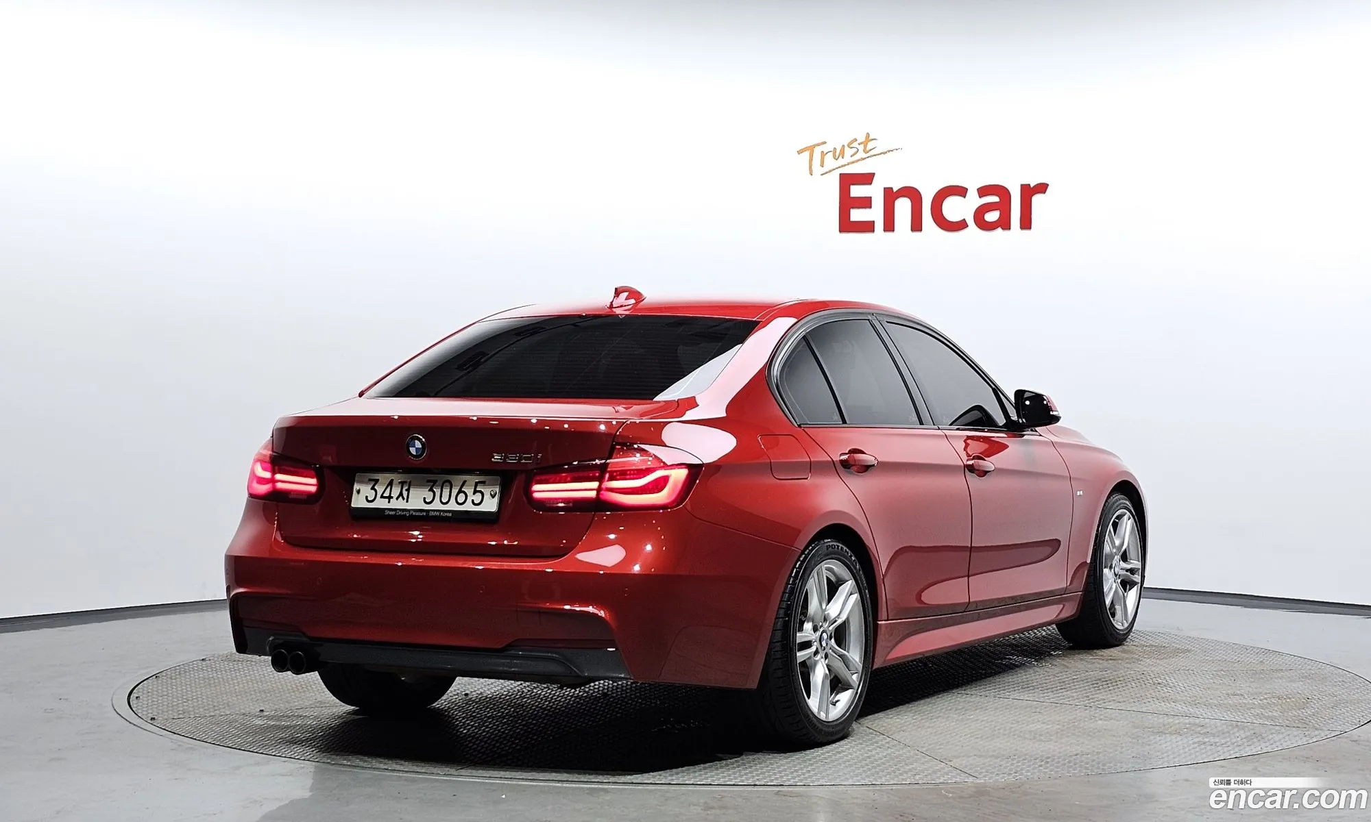 BMW 3Er 330I M Sports Shadow 2018 - фотография 16376824