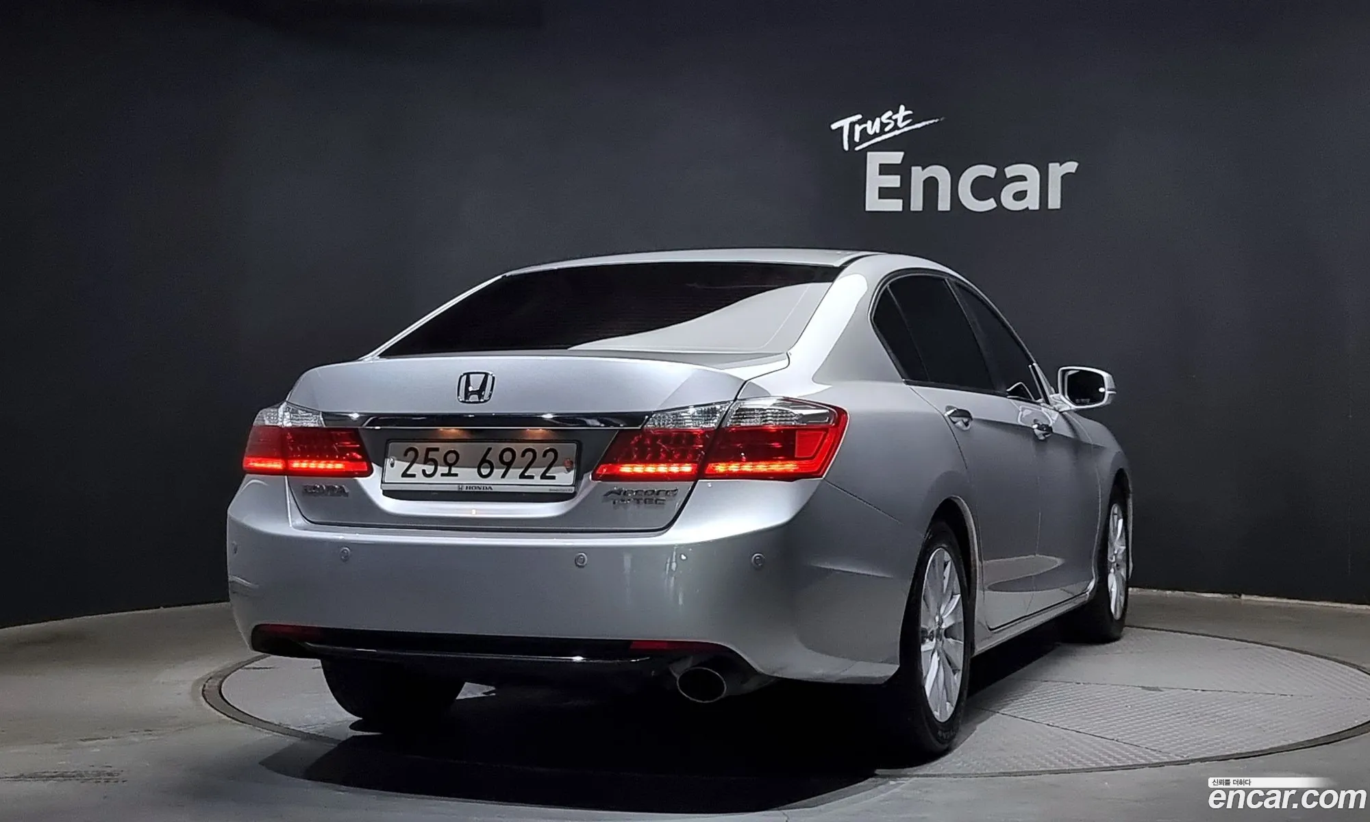 Honda Accord 24 2015 - фотография 12676300