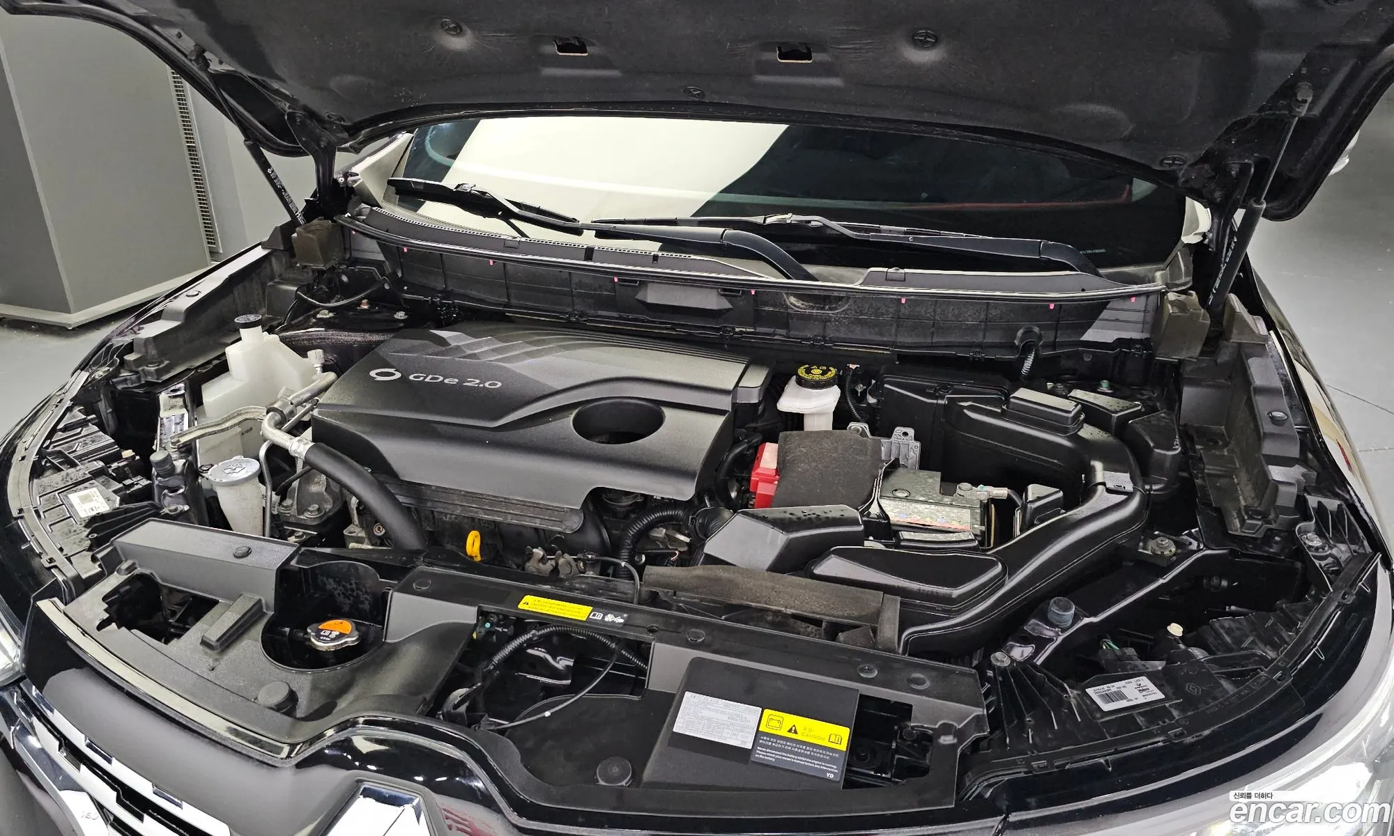Renault Samsung Qm6 20 Gde Re Signature 2Wd 2020 - фотография 2644383