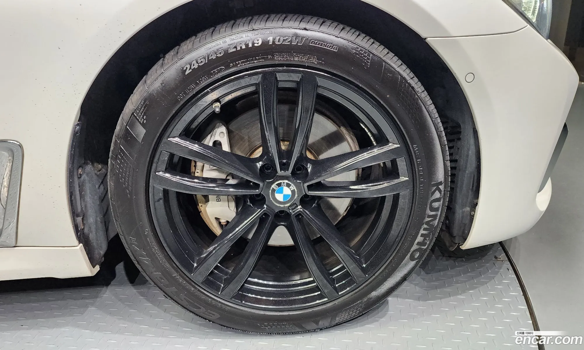 BMW 7Er Vi G11G12 740Li xDrive M Sport 2017 - фотография 19954815