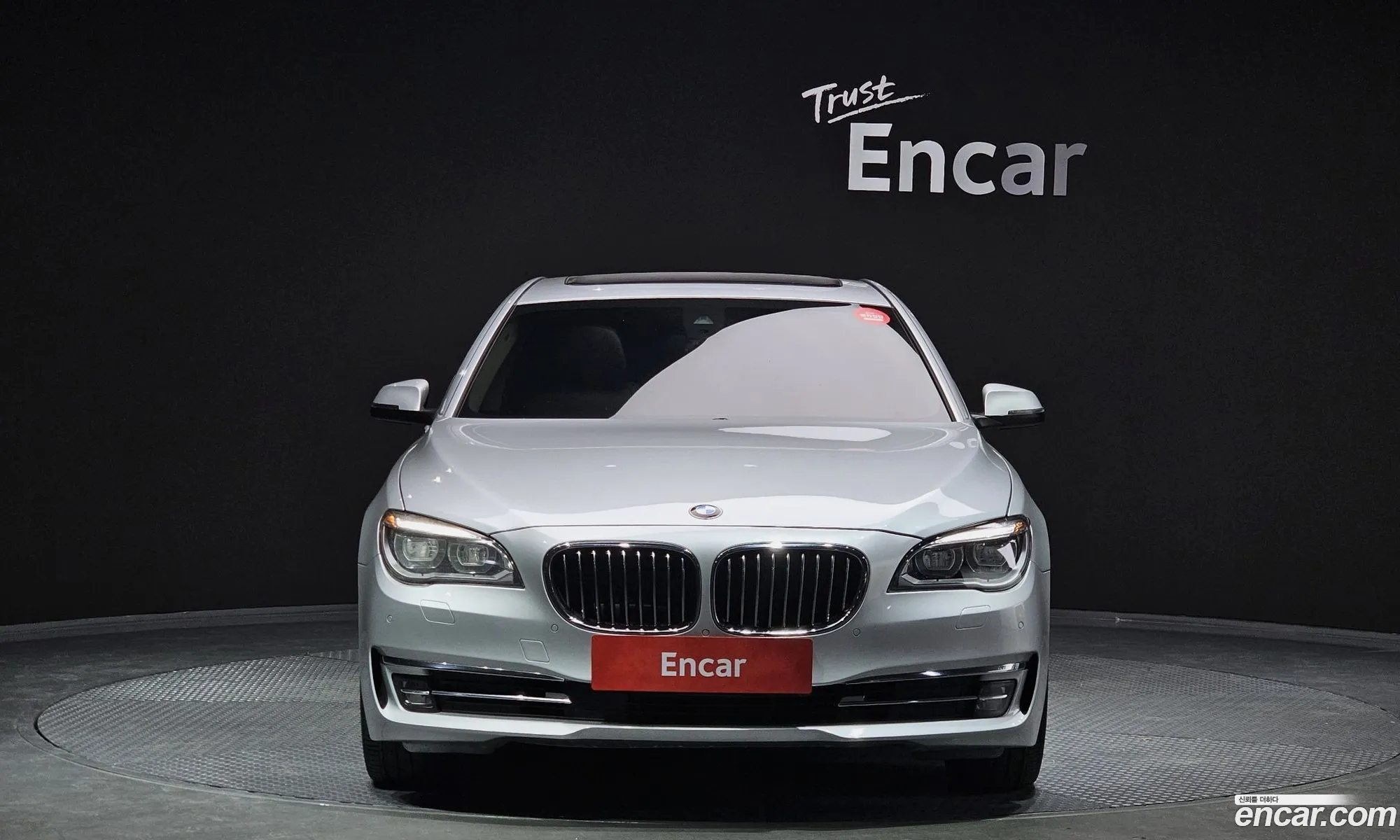 BMW 7Er V F01F02F04 730D 2013 - фотография 8858989