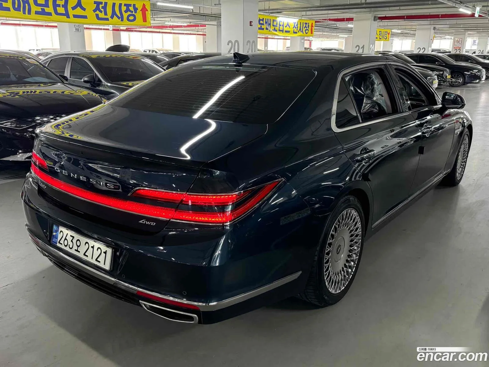 Genesis G90 I 38 Awd 2020 - фотография 179515