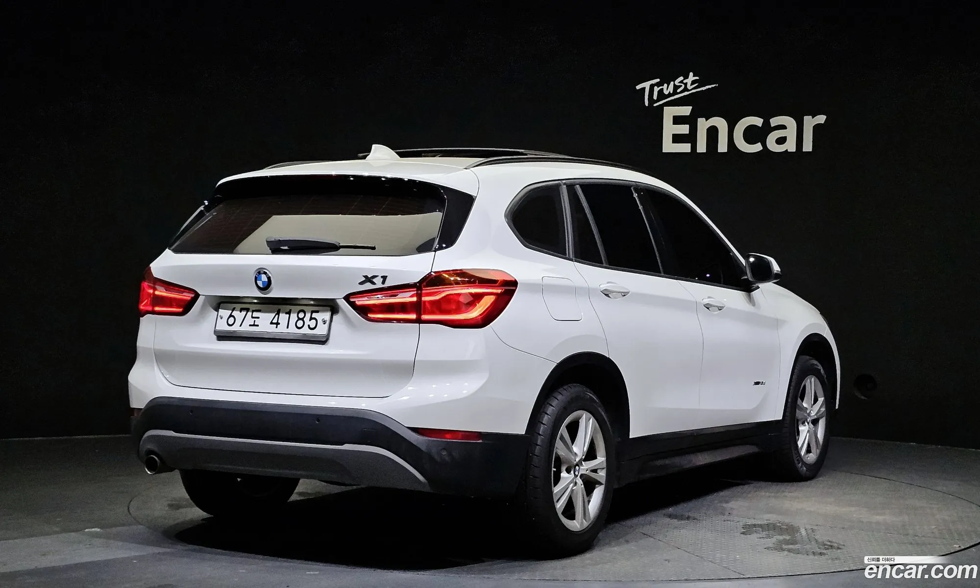 BMW X1 Ii F48 xDrive 18D 2017 - фотография 16376787
