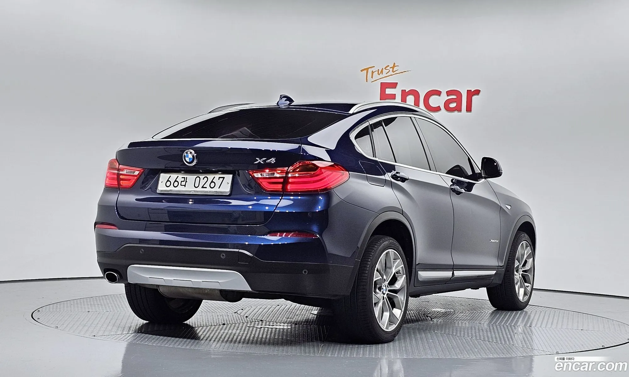 BMW X4 xDrive20D 2015 - фотография 16376872