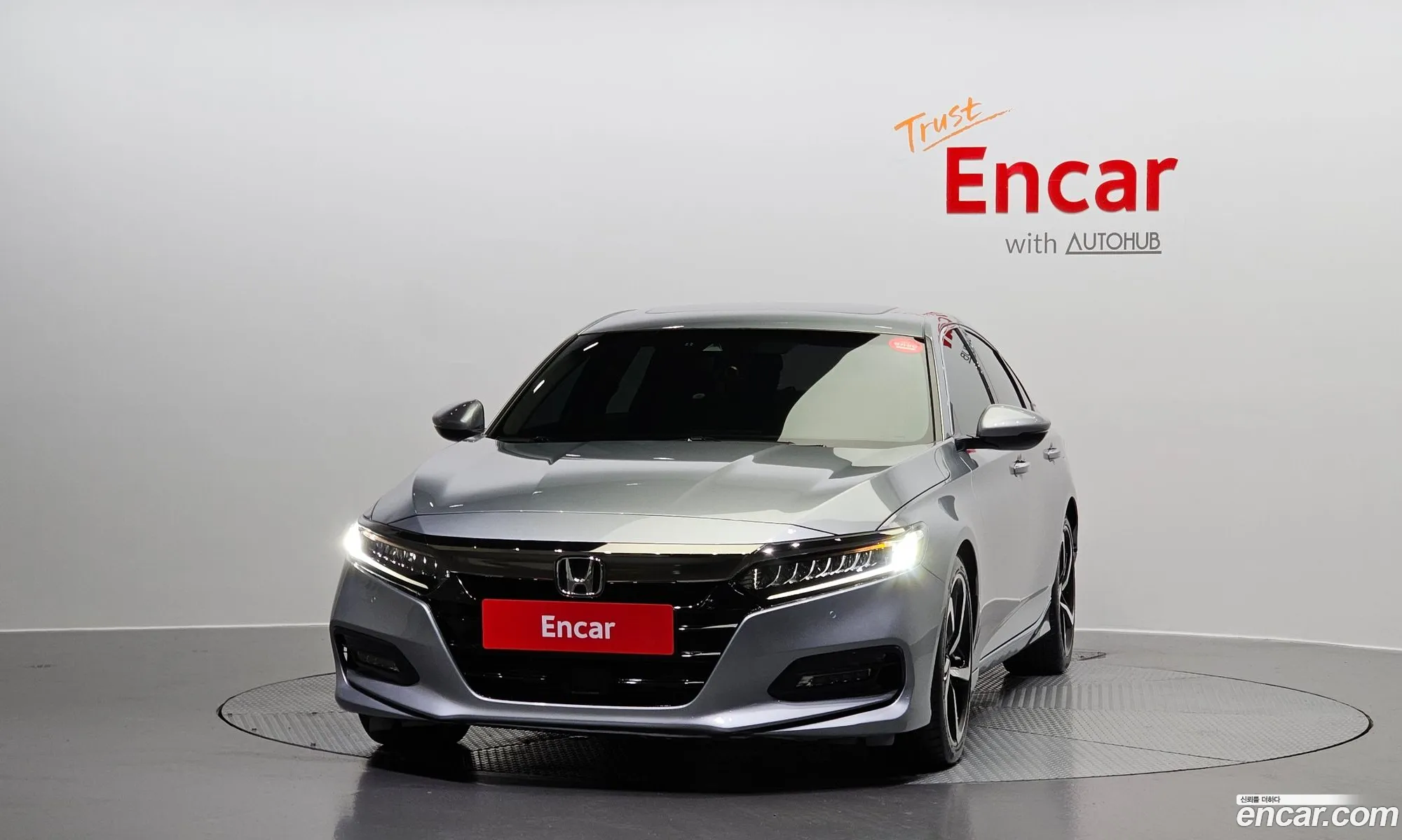 Honda Accord 20 Turbo Sport 2018 - фотография 12676265