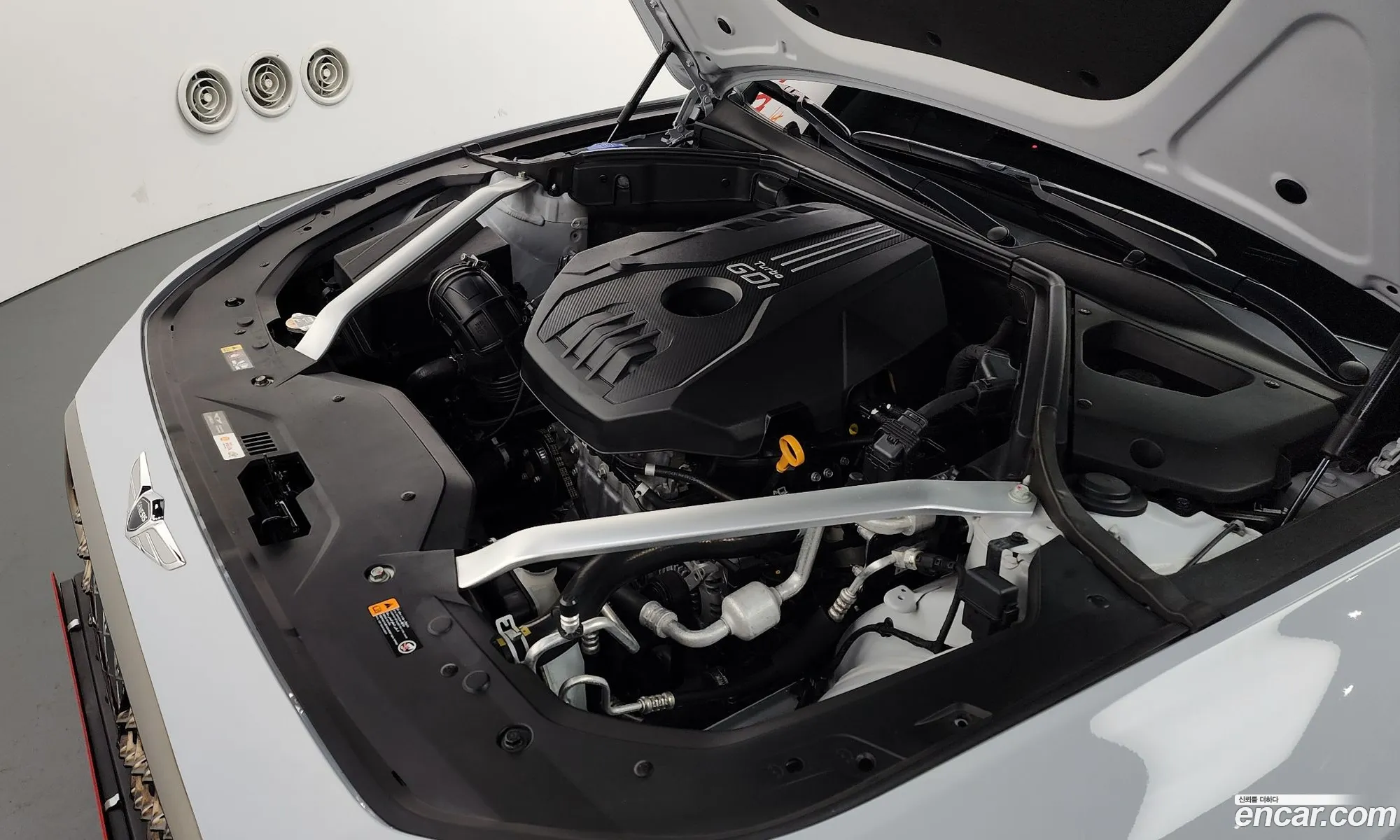 Genesis G70 I 20T 2020 - фотография 139221