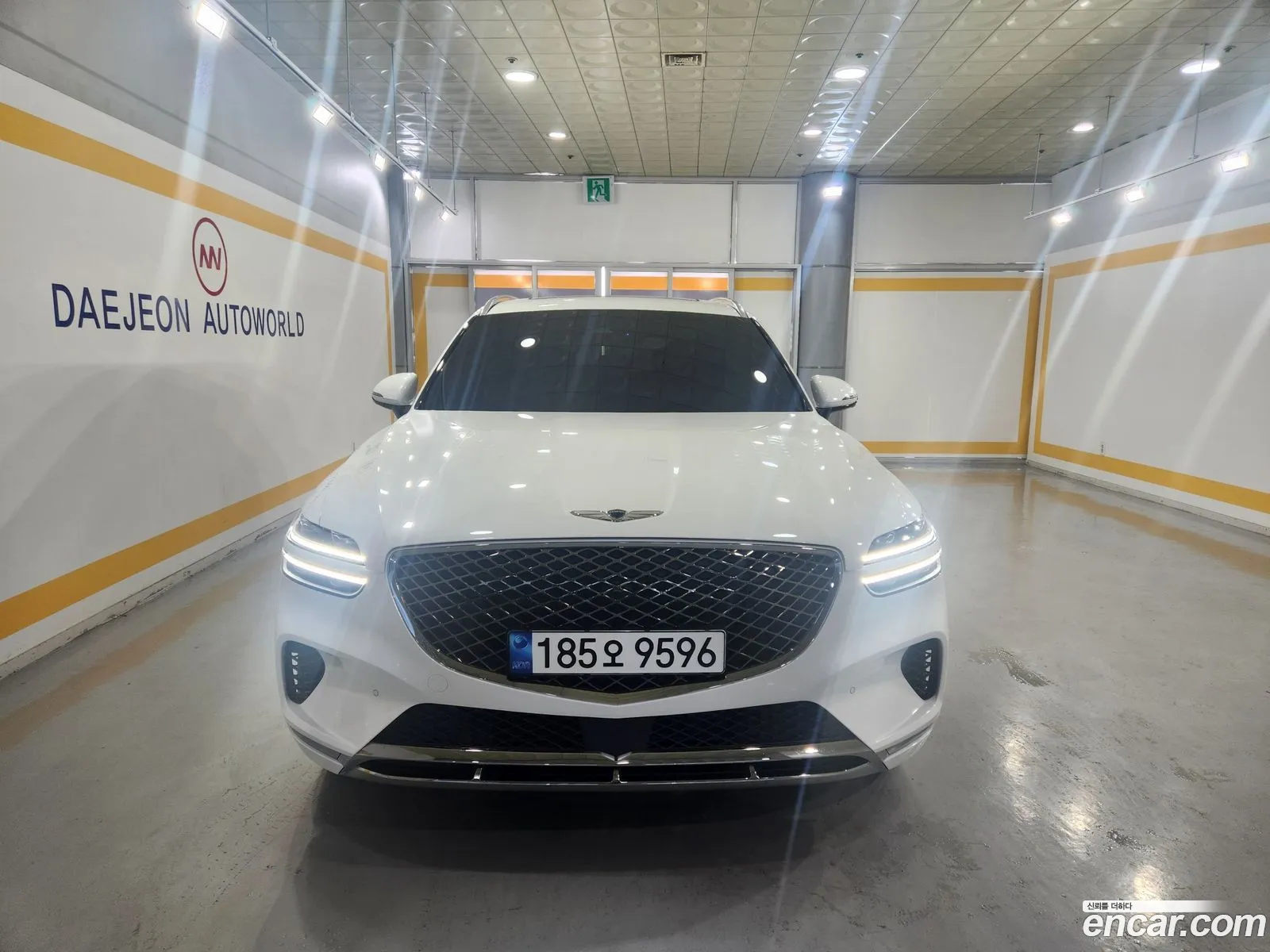 Genesis Gv70 25T Gasoline Awd 2023 - фотография 139204