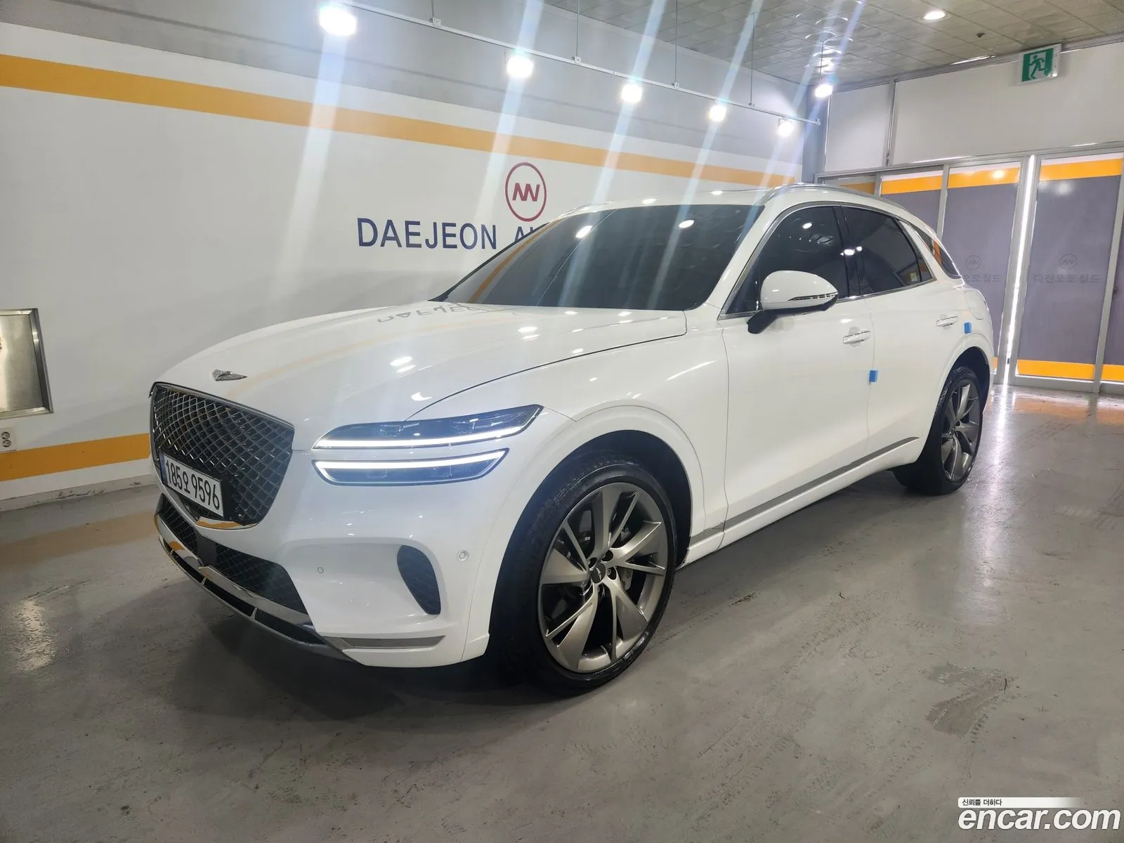 Genesis Gv70 25T Gasoline Awd 2023 - фотография 139205