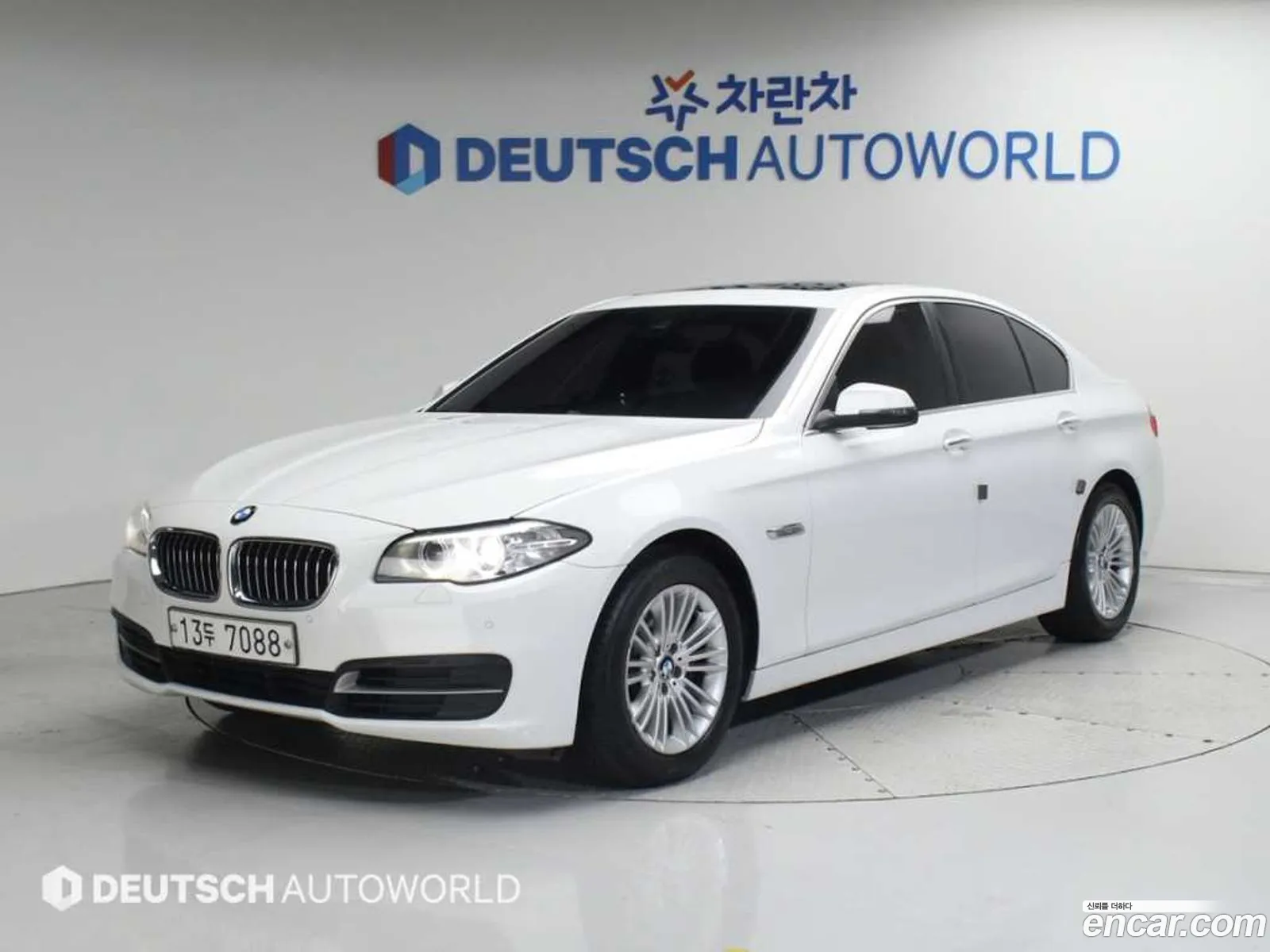 BMW 5Er Vi F10F11F07 520DxDrive 2015 - фотография 16408591