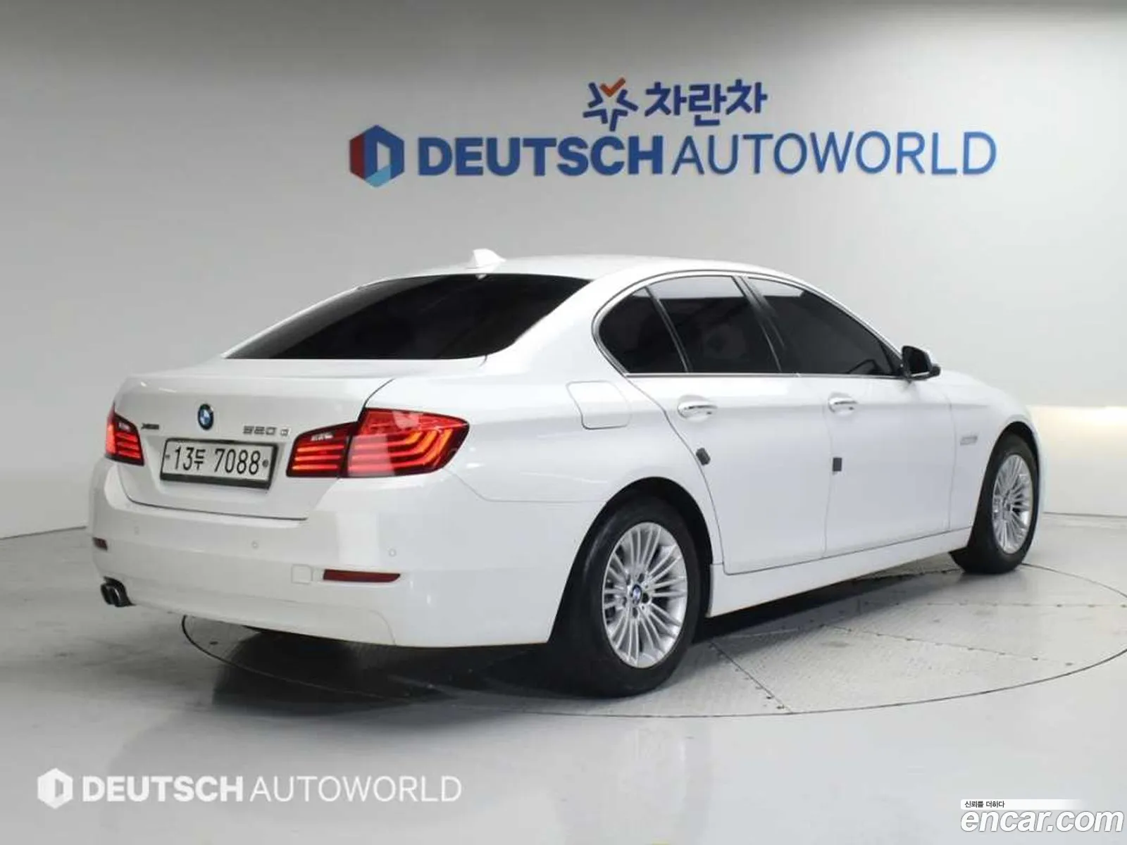 BMW 5Er Vi F10F11F07 520DxDrive 2015 - фотография 16408592