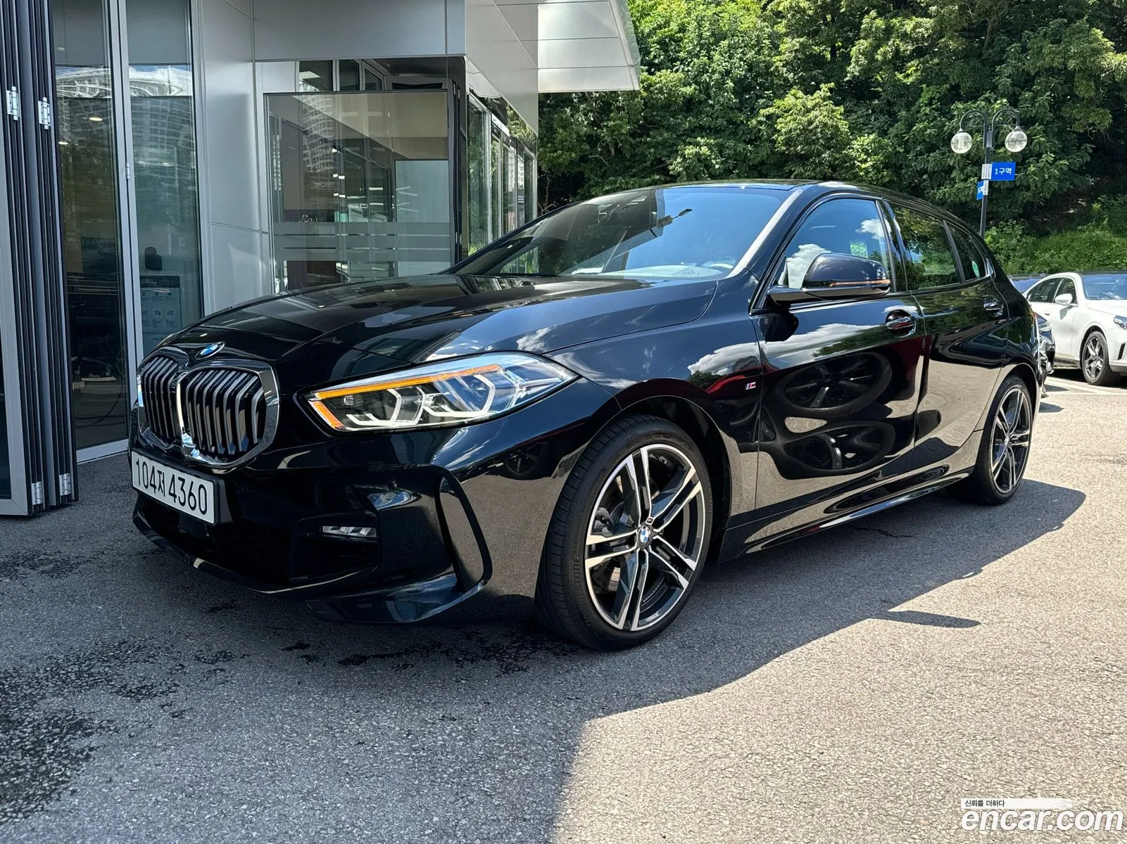 BMW 1Er 120I M Sports 2023 - фотография 16365572