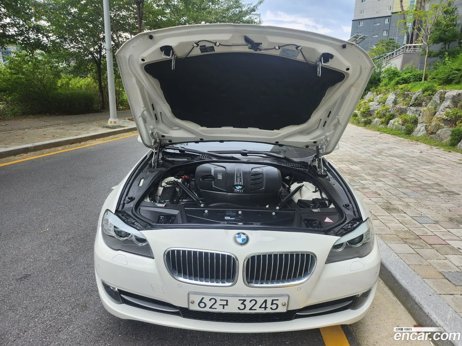 BMW 5Er Vi F10F11F07 520D 2013 - фотография 16381786