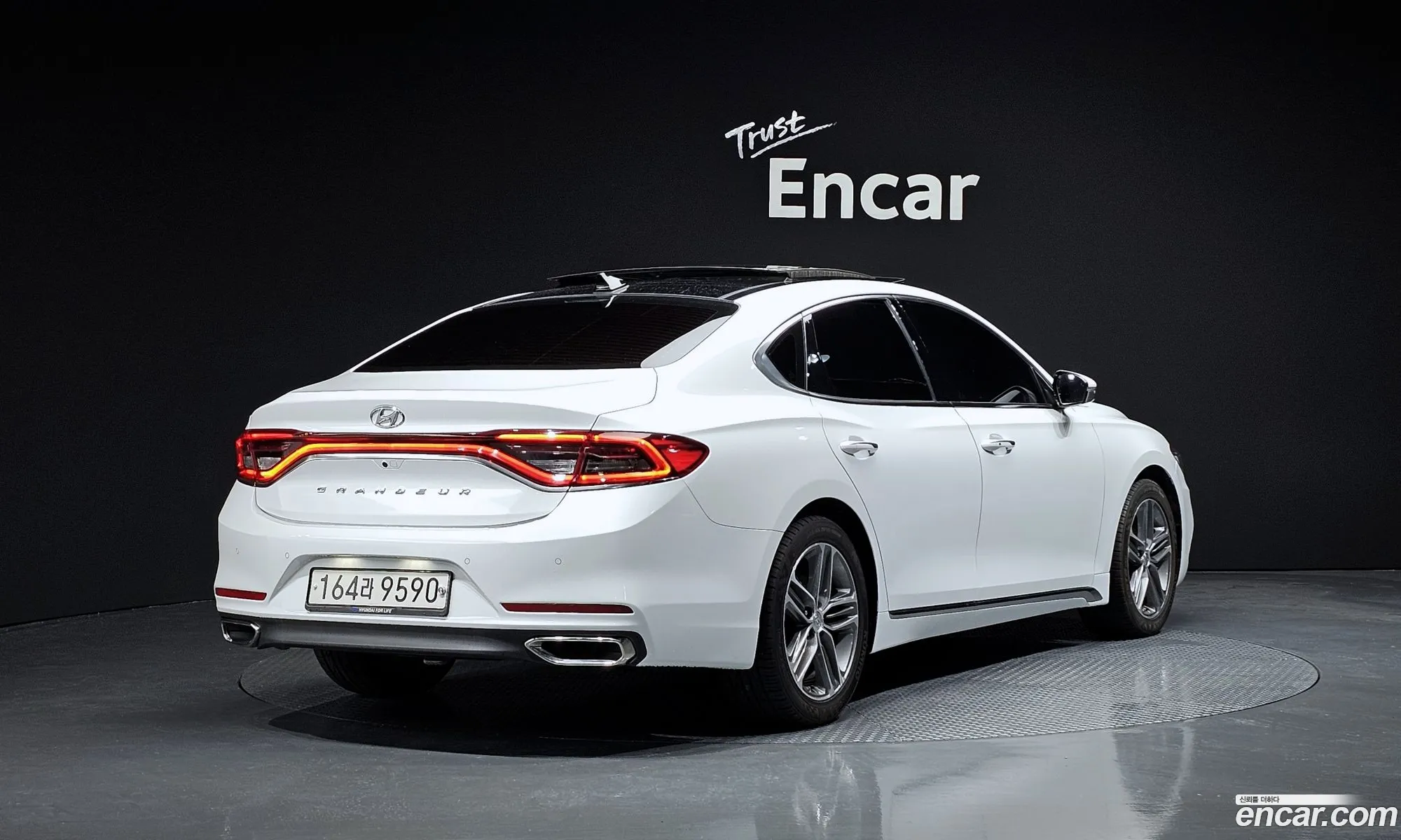 Hyundai Grandeur Vi 24 Premium 2019 - фотография 12021305