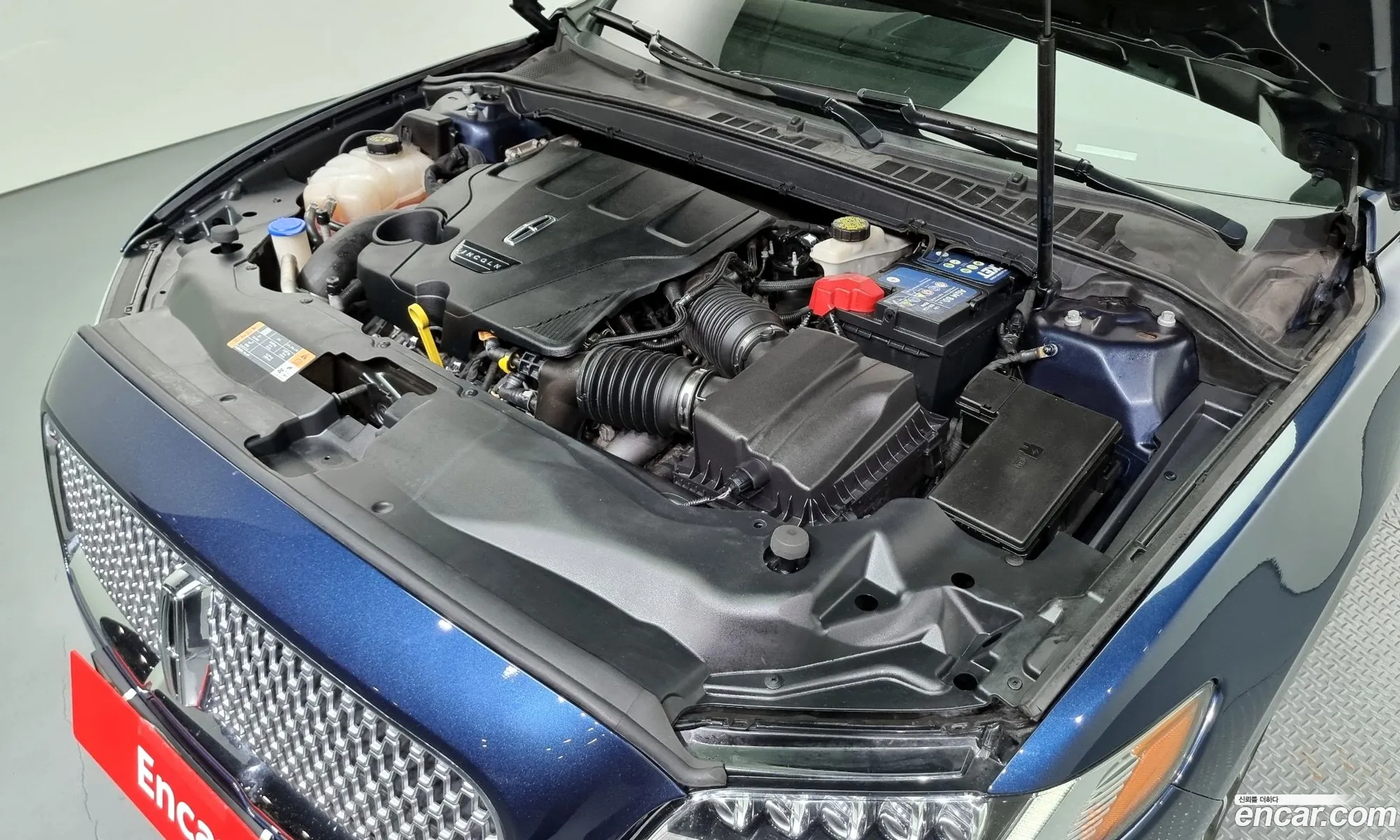 Lincoln Continental X 30 Awd 2017 - фотография 4642547