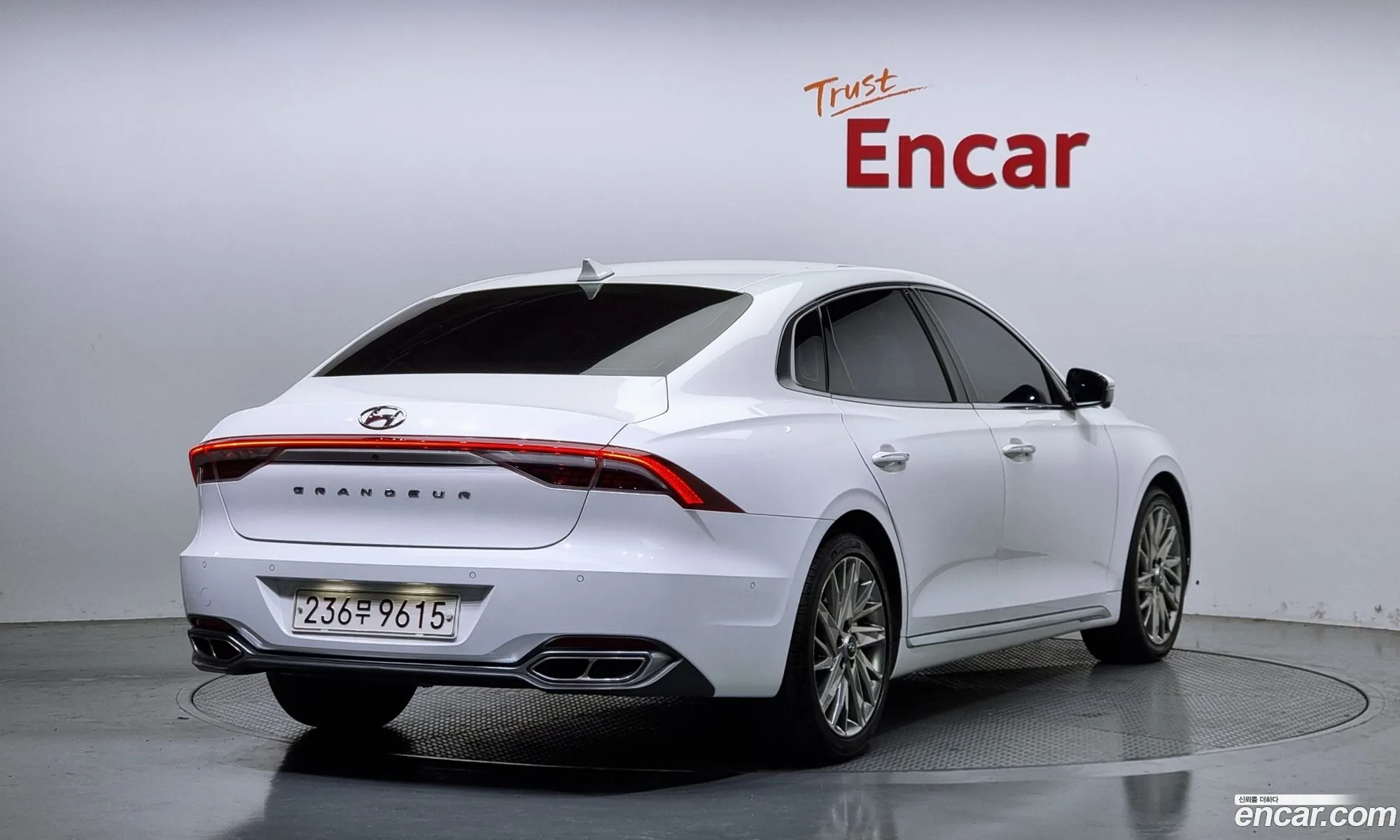 Hyundai Grandeur Vi 33 2020 - фотография 12035760