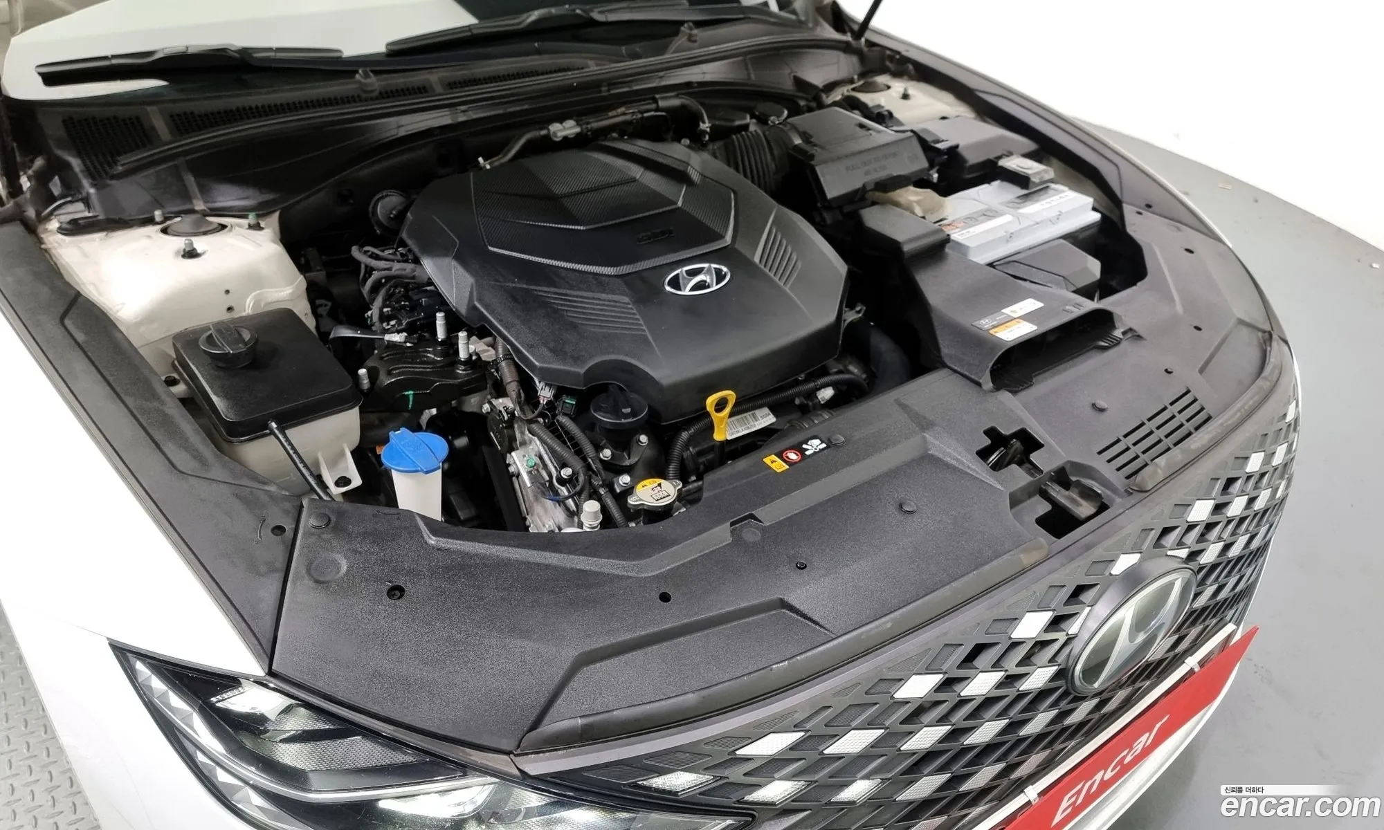 Hyundai Grandeur Vi 33 2020 - фотография 12035764