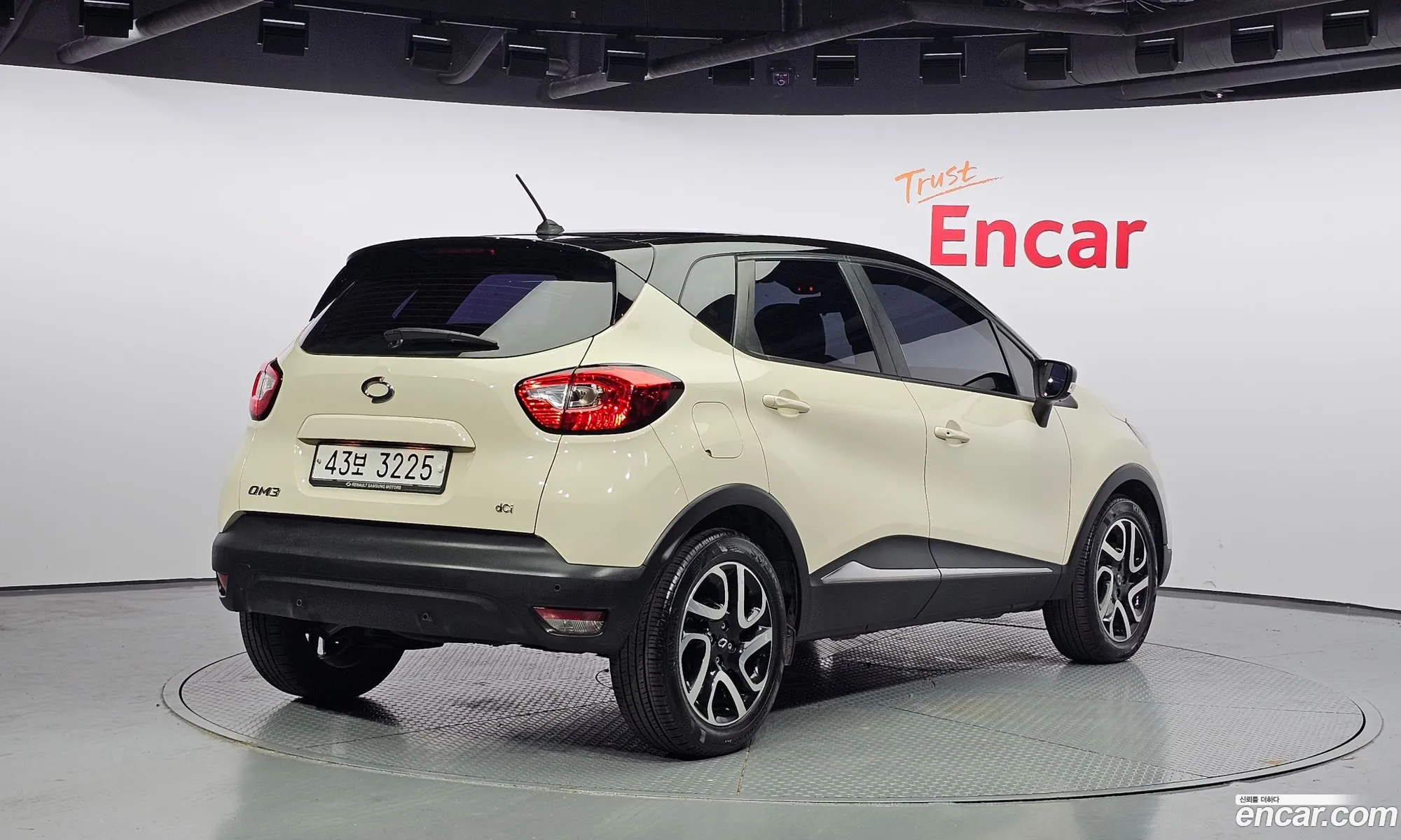 Renault Samsung Qm3 Le 2014 - фотография 2724914