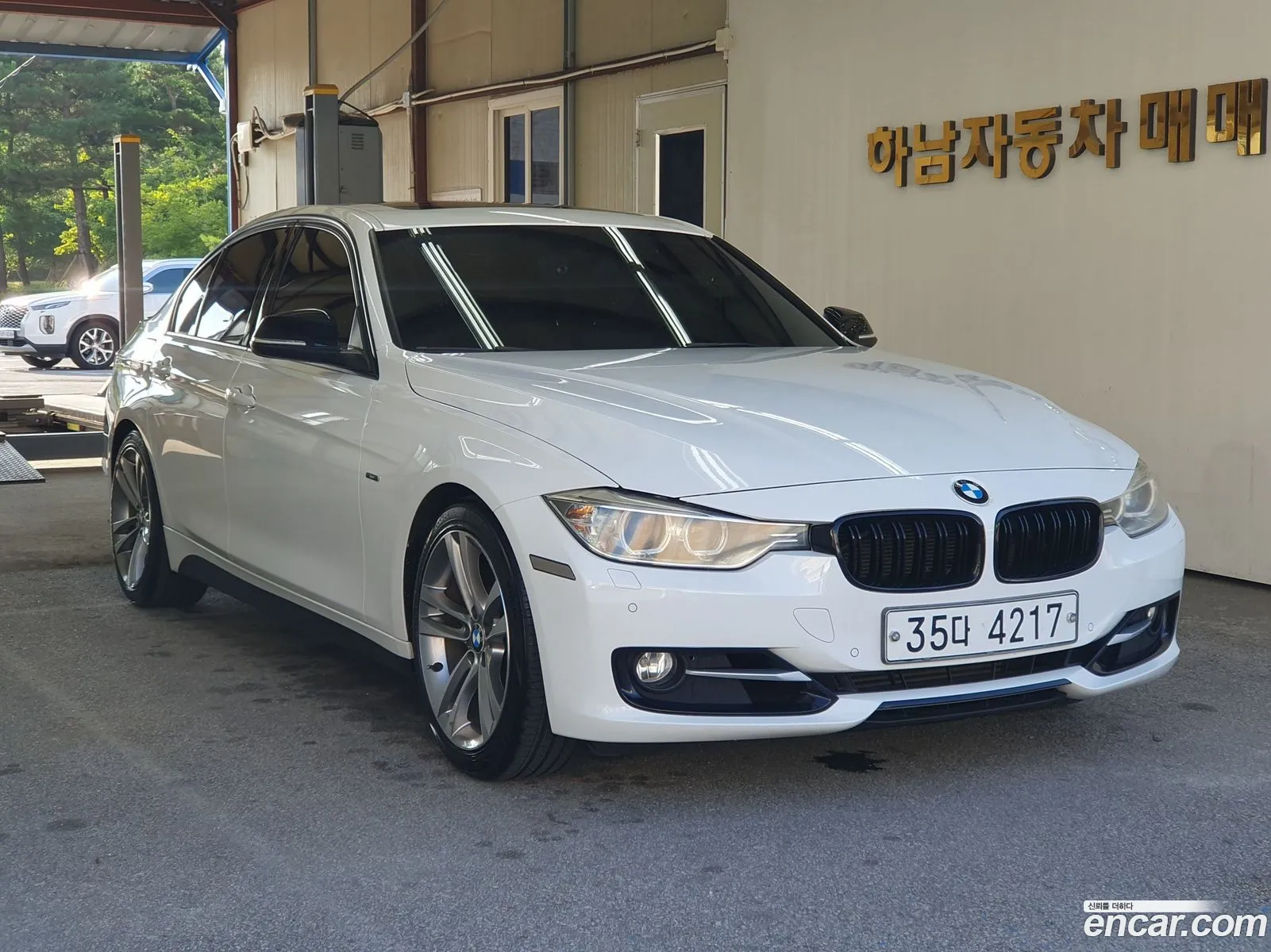 BMW 3Er 320I Sports 2013 - фотография 1010879