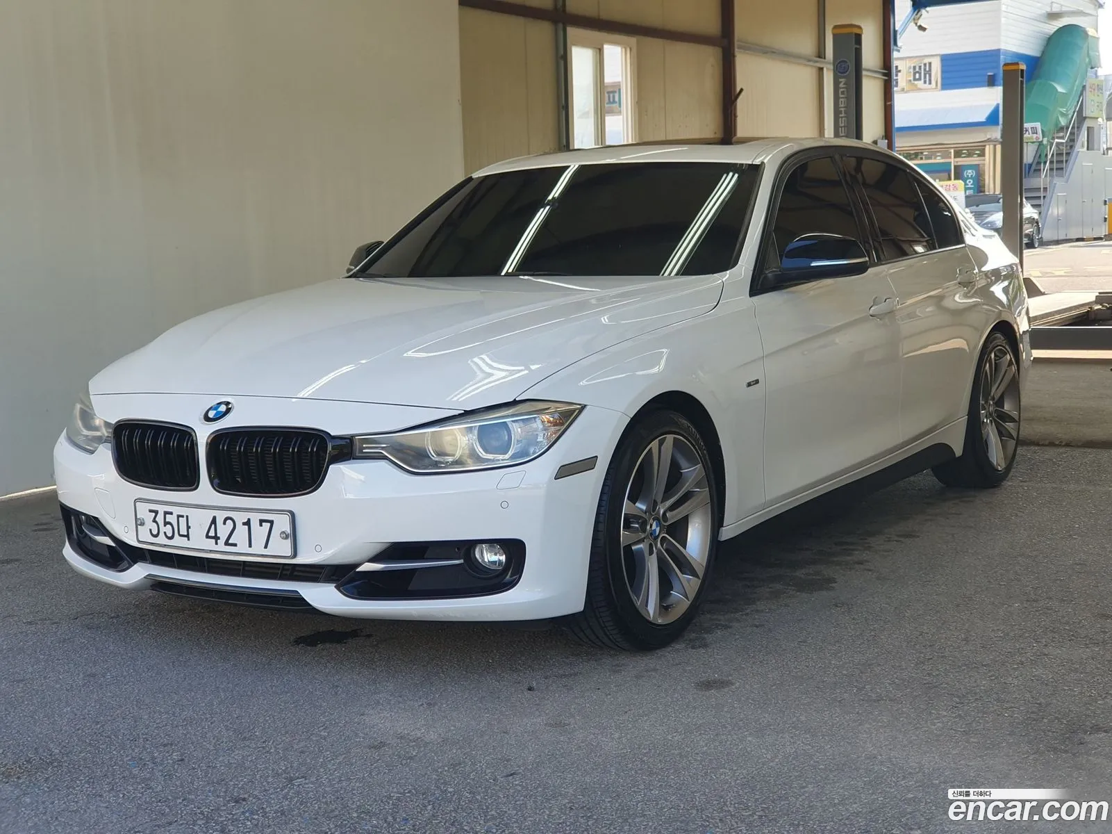 BMW 3Er 320I Sports 2013 - фотография 1010882