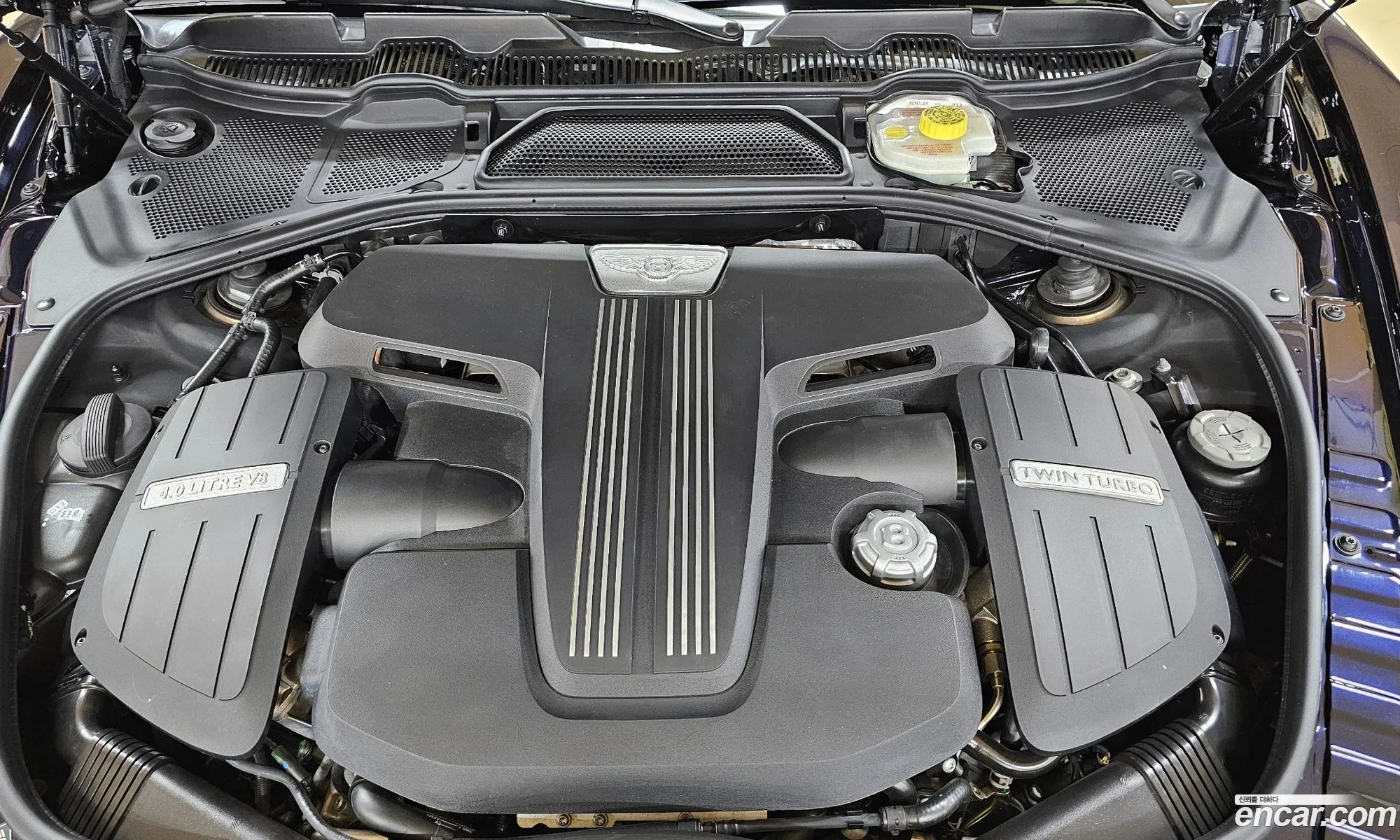 Bentley Continental 40 Gt 2013 - фотография 4159605