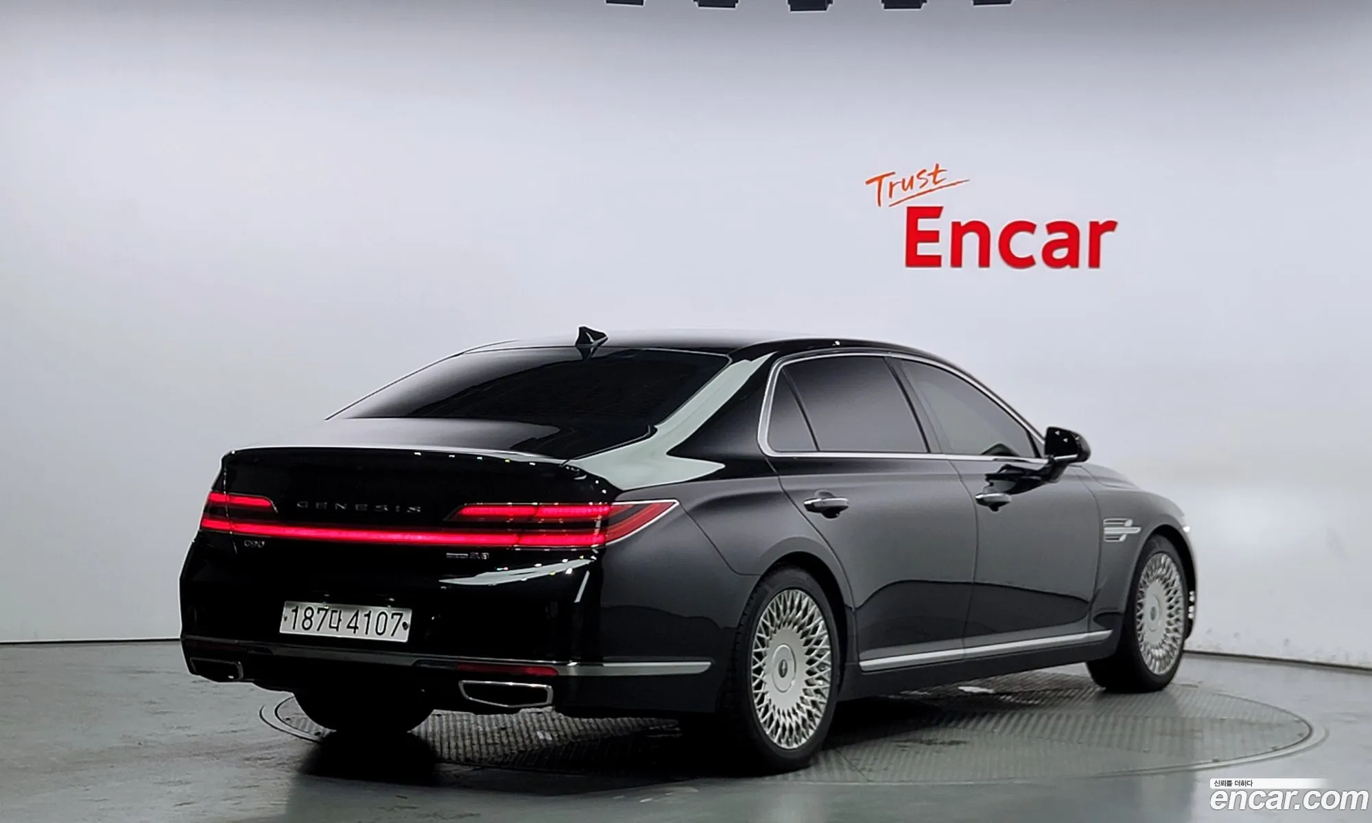 Genesis G90 I 38 Awd 2020 - фотография 1646859