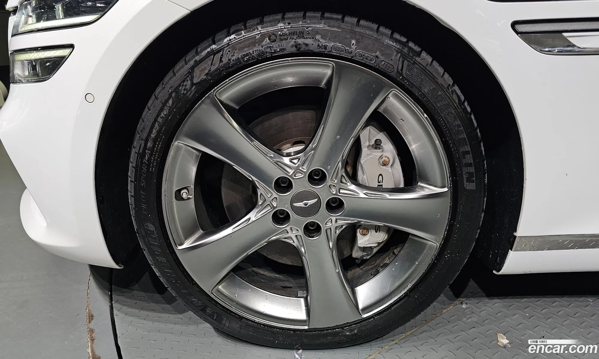 Genesis G80 Gasoline 35 Turbo Awd 2021 - фотография 1647729