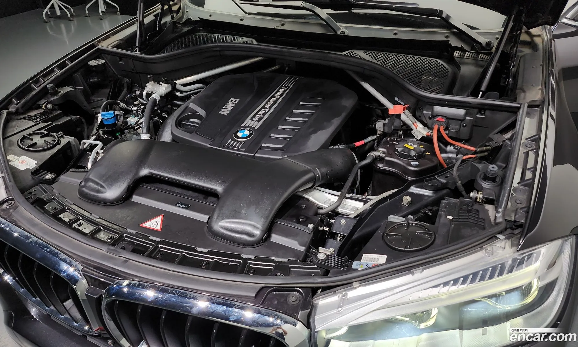 BMW X6 Ii F16 xDrive 30D 2015 - фотография 18942456