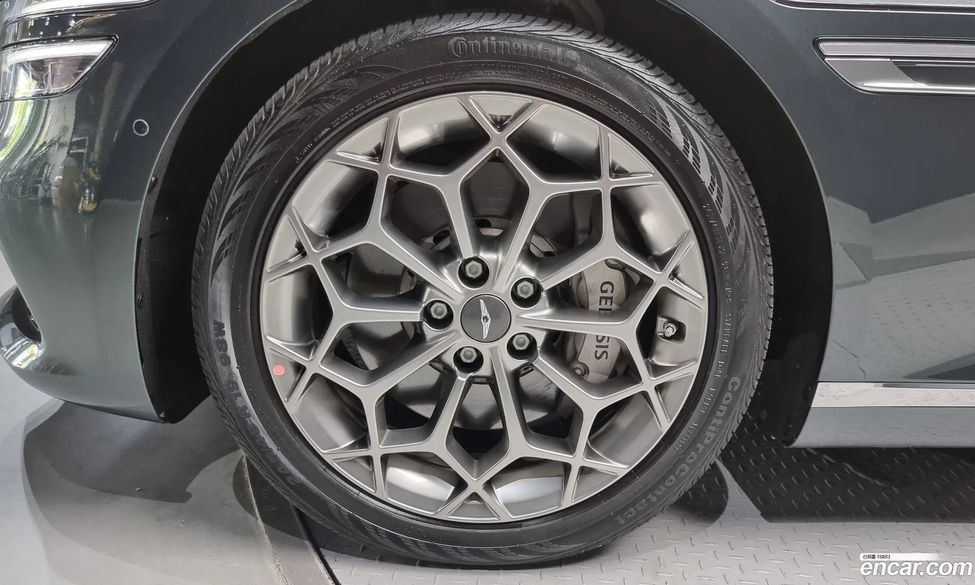 Genesis G80 Rg3 Gasoline 25 Turbo Awd - фотография 1298870