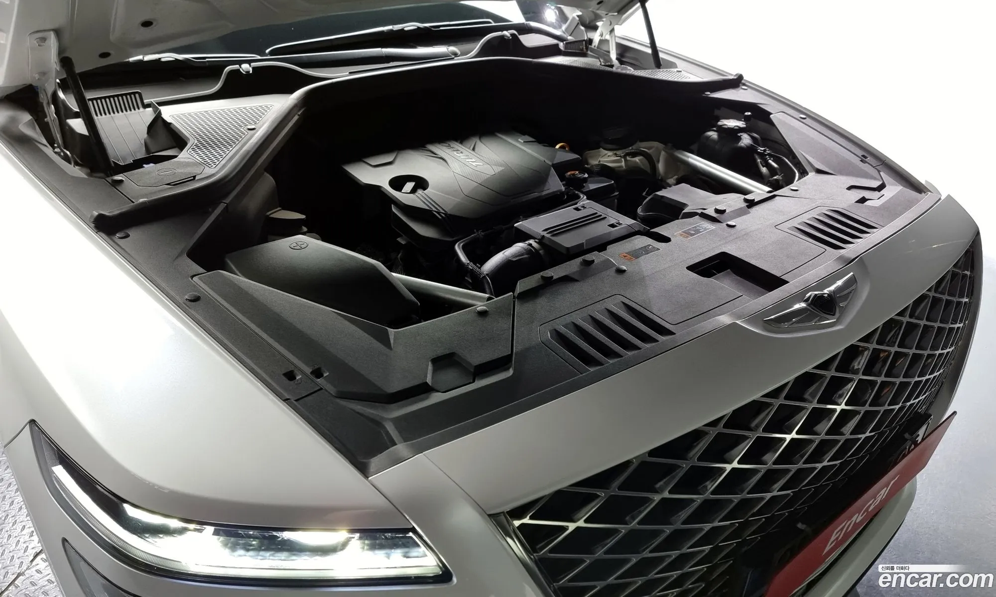Genesis Gv80 I 25T Gasoline Awd 2022 - фотография 1639070