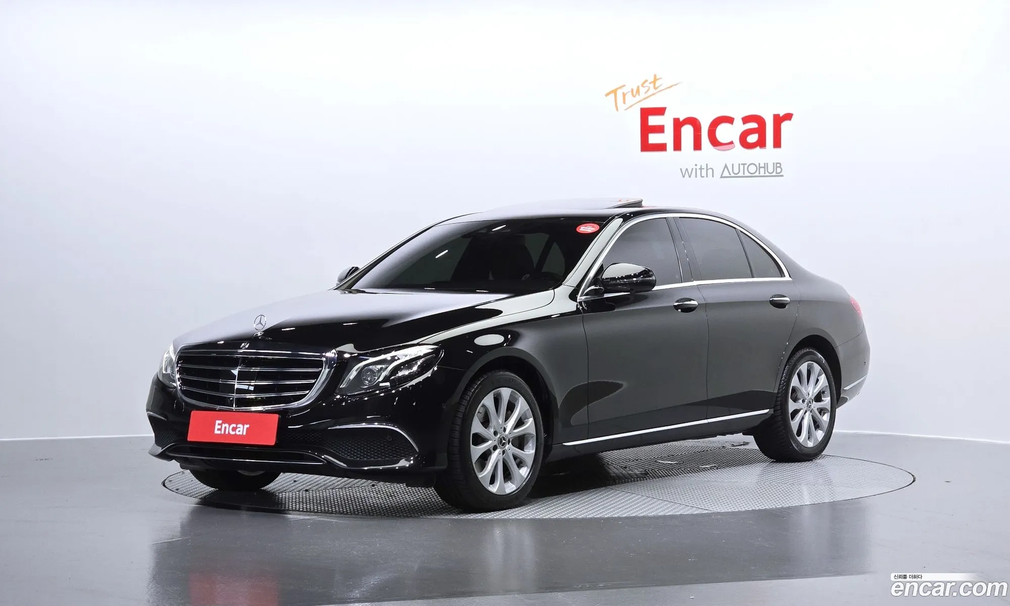 Mercedes-Benz E-Klasse V W213 S213 C238 E300 4Matic Exclusive 2020 - фотография 18714964